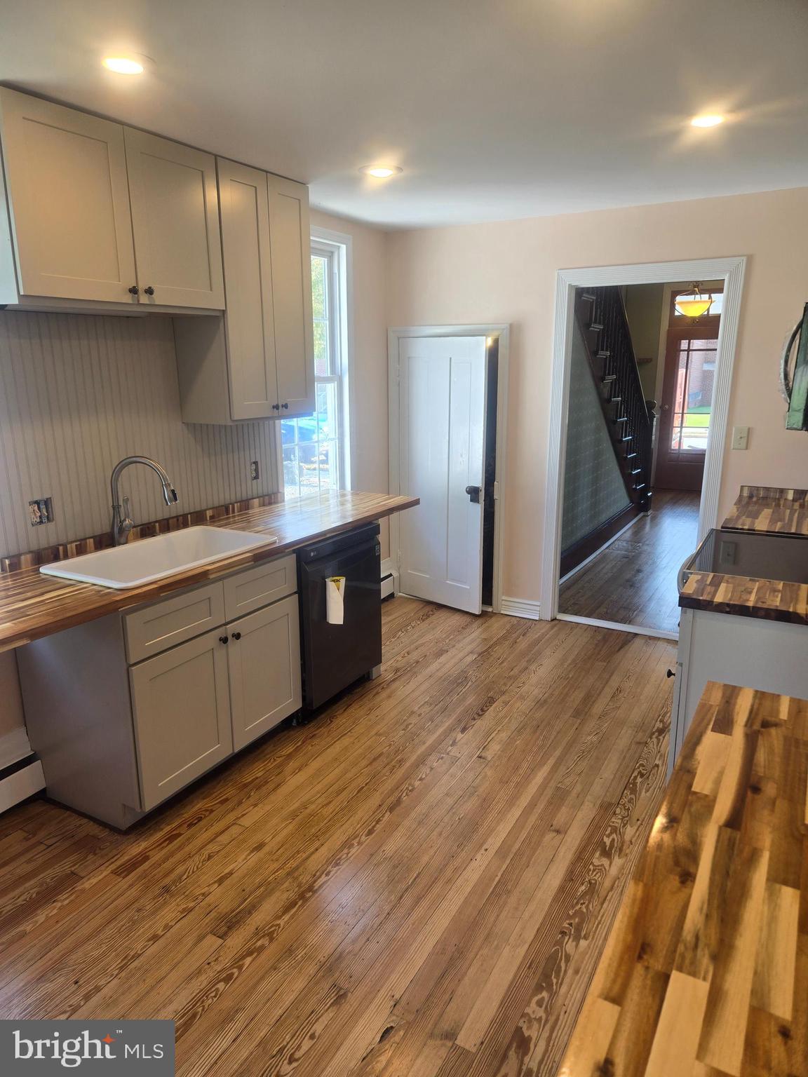 BEDFORD BORO - Residential