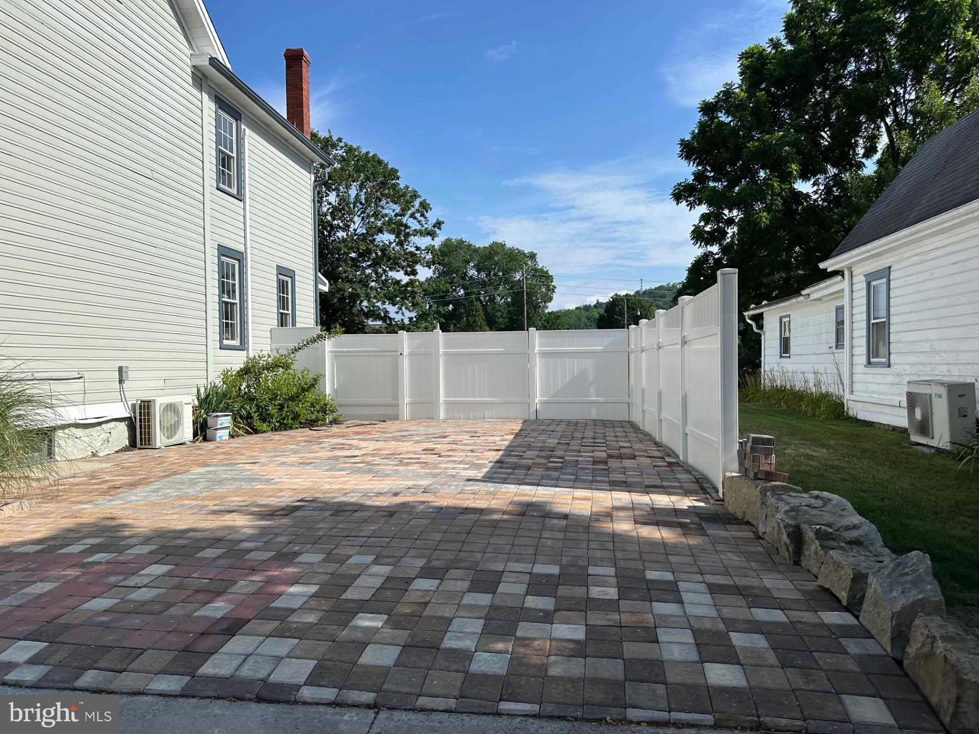 BEDFORD BORO - Residential