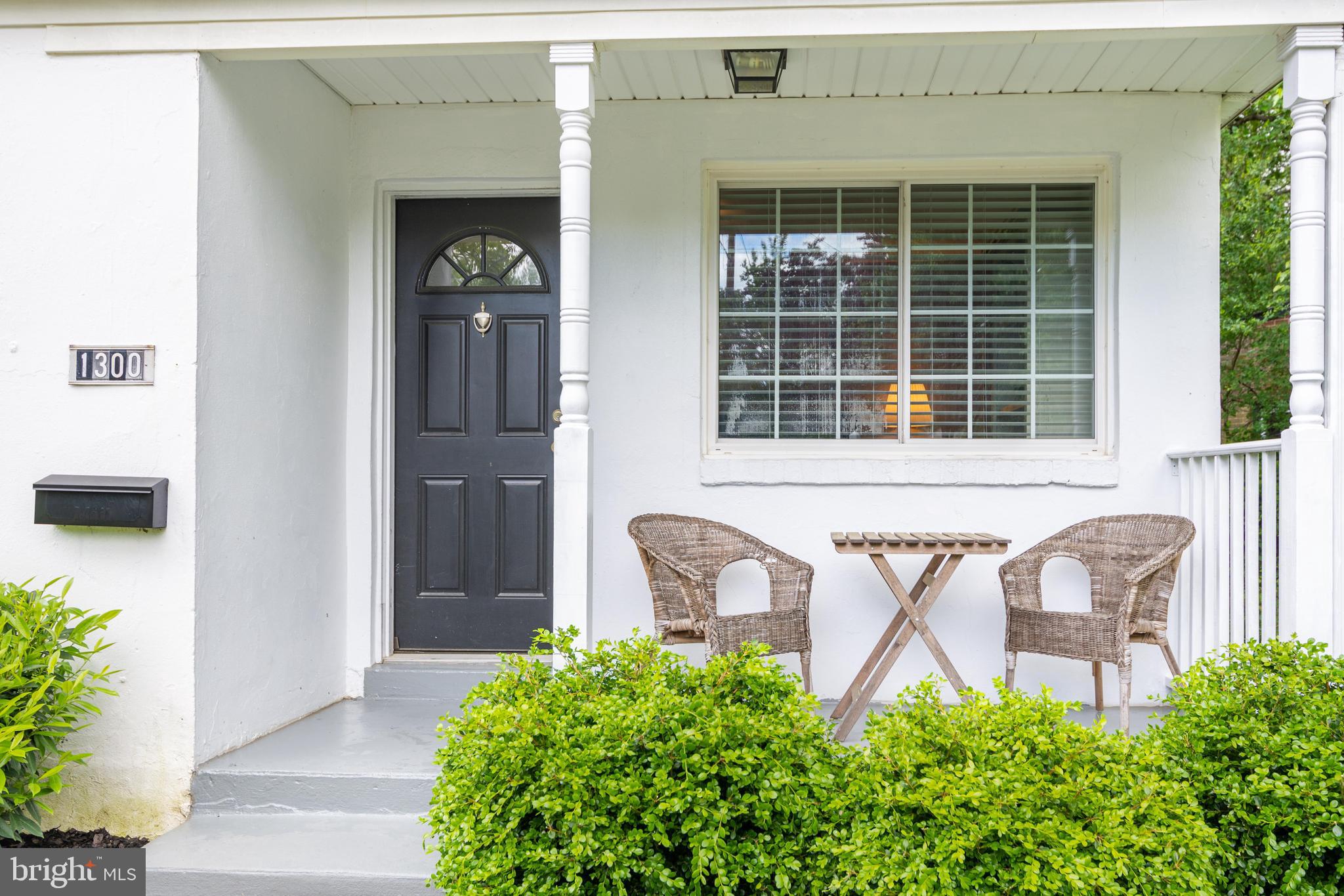 COLONY HILLS - Residential Lease