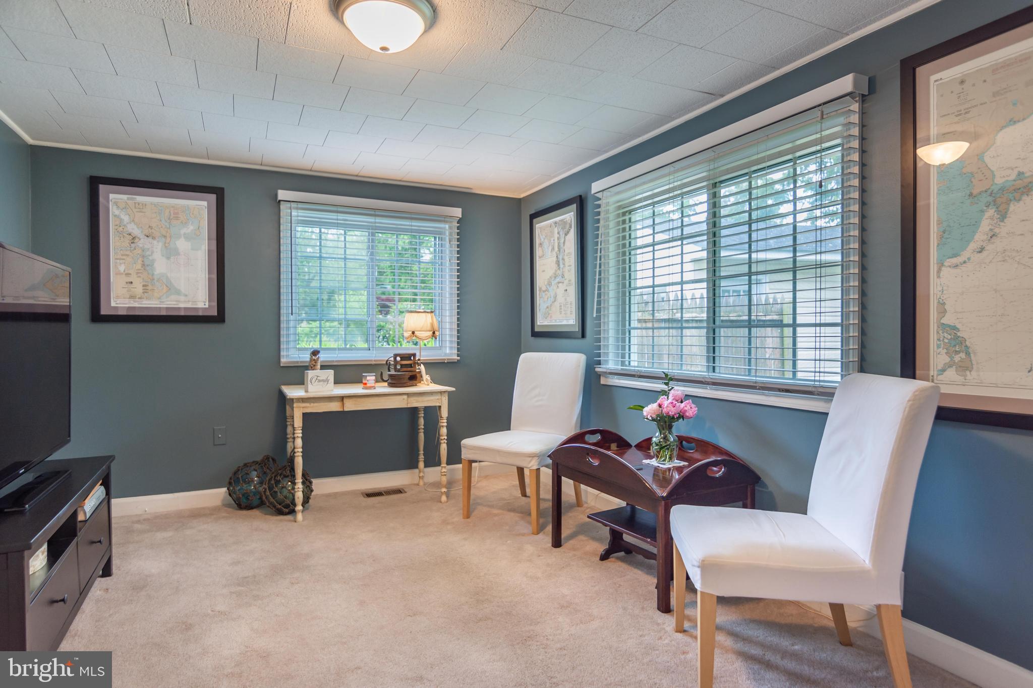 COLONY HILLS - Residential Lease