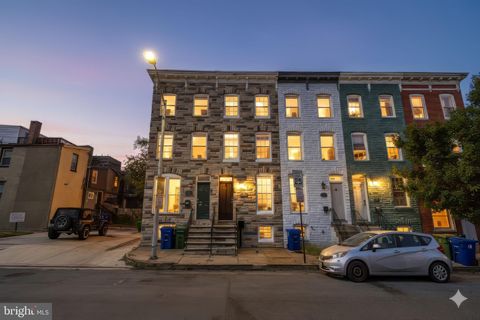 Photo of 764 Ramsay Street, BALTIMORE, MD 21230 (MLS # MDBA2181362) Photo of 764 Ramsay Street, BALTIMORE, MD 21230 (MLS # MDBA2181362)