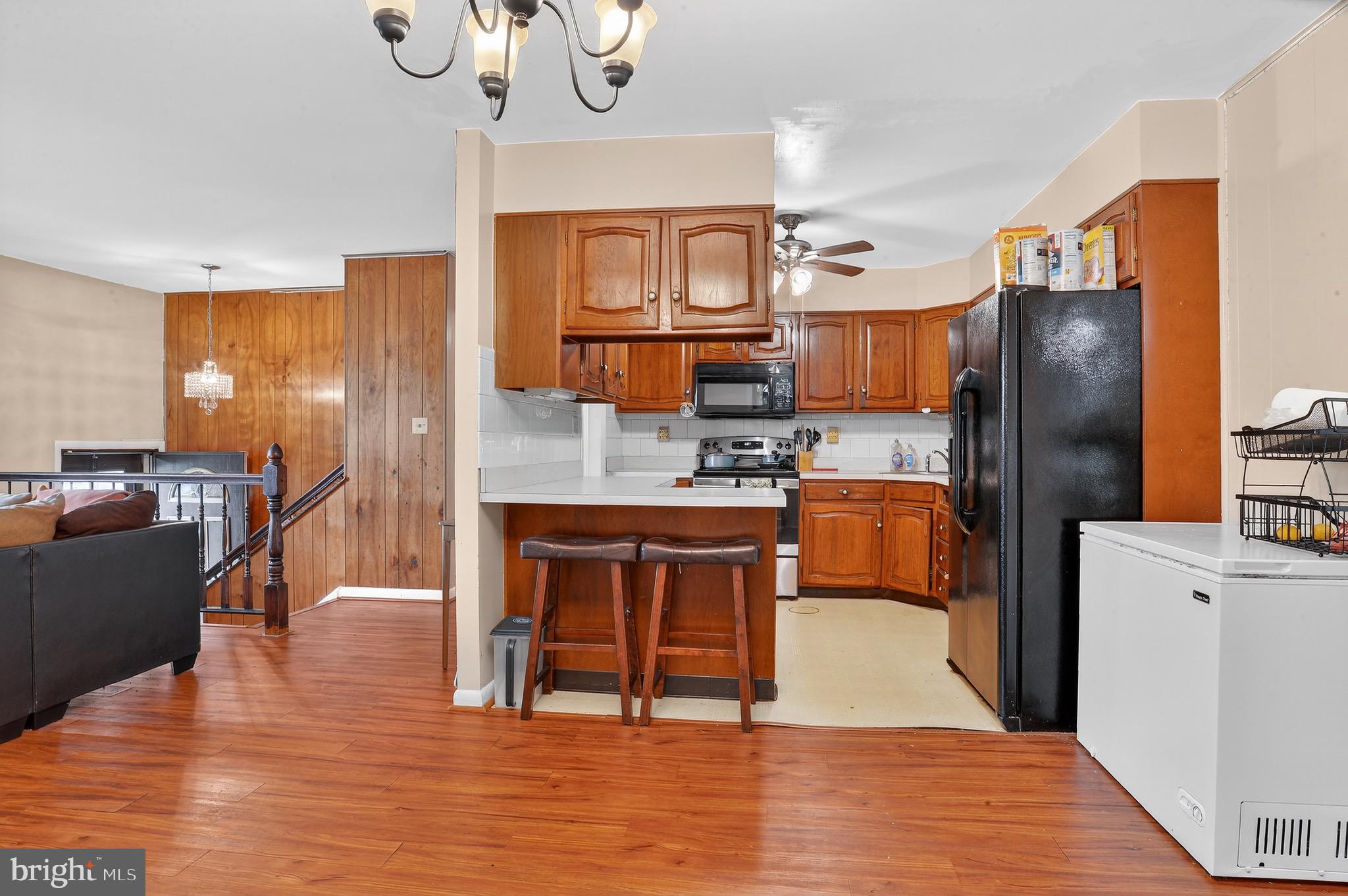 6570 BEECHWOOD DRIVE