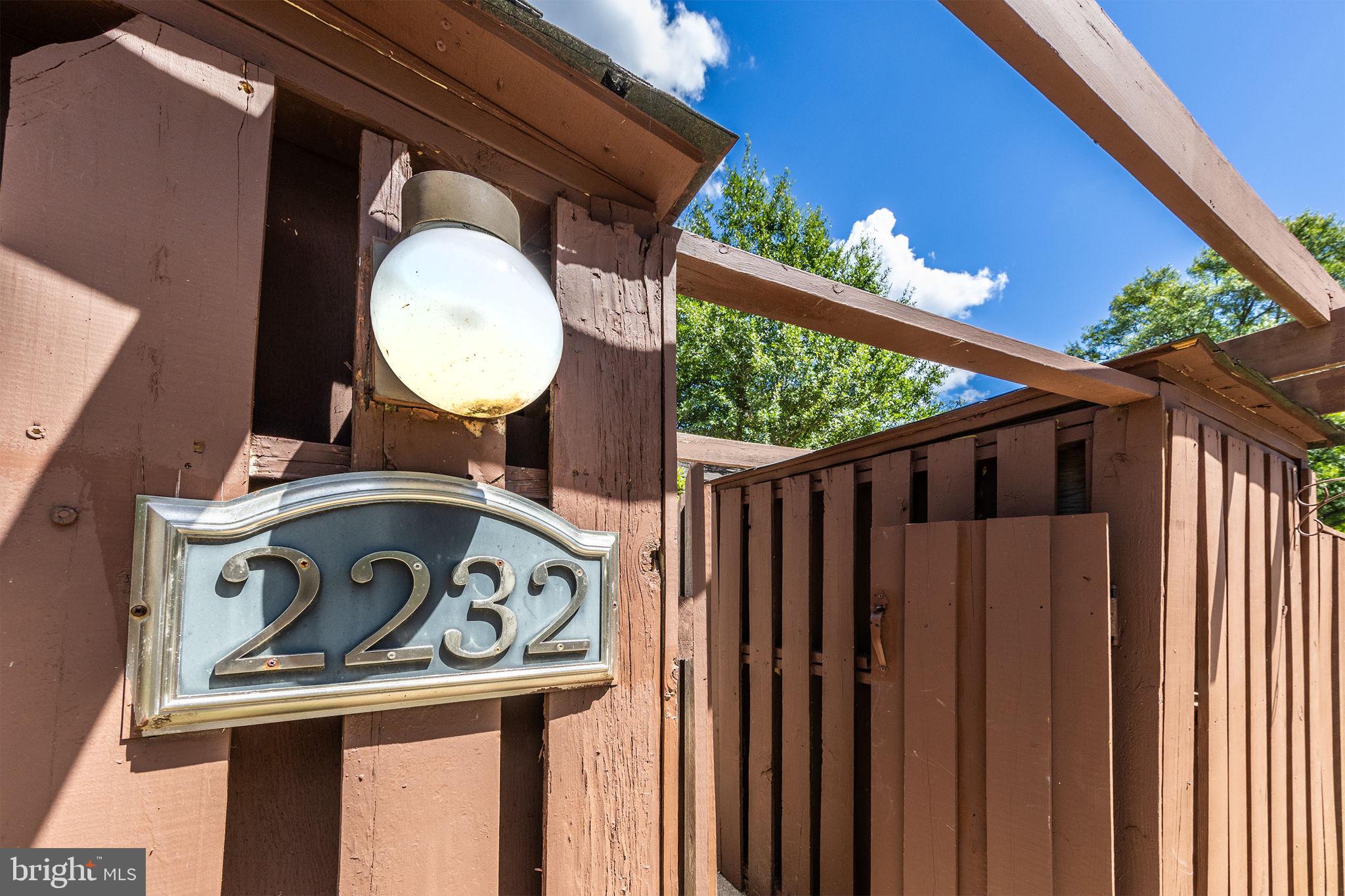 RESTON - Residential Lease