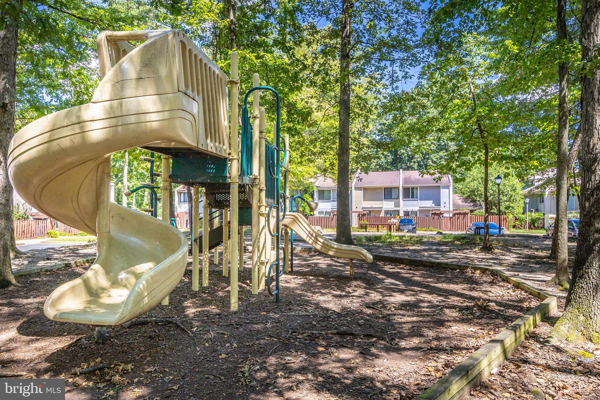 RESTON - Residential Lease