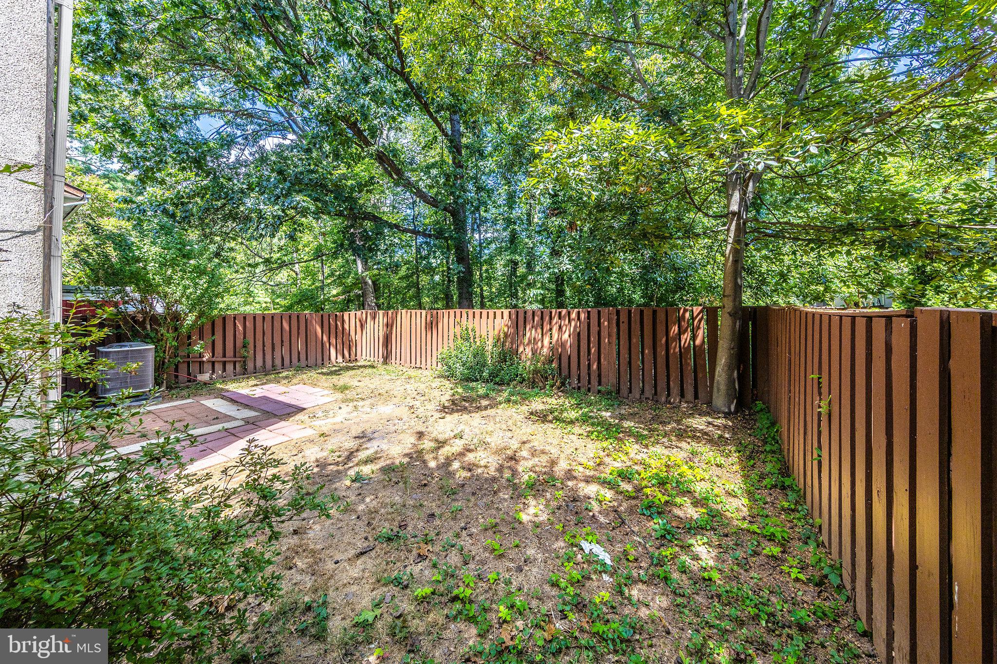 RESTON - Residential Lease