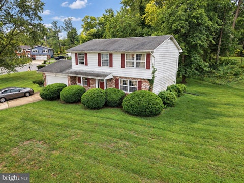 Homes For Sale - 1901 Chalfont Court<br/> FORT WASHINGTON, MD 20744