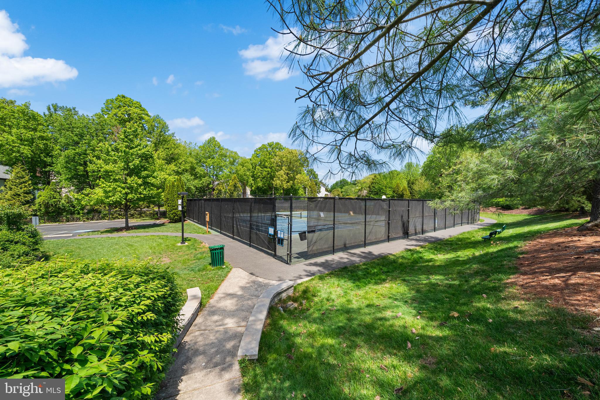 LITTLE ROCKY RUN - Residential