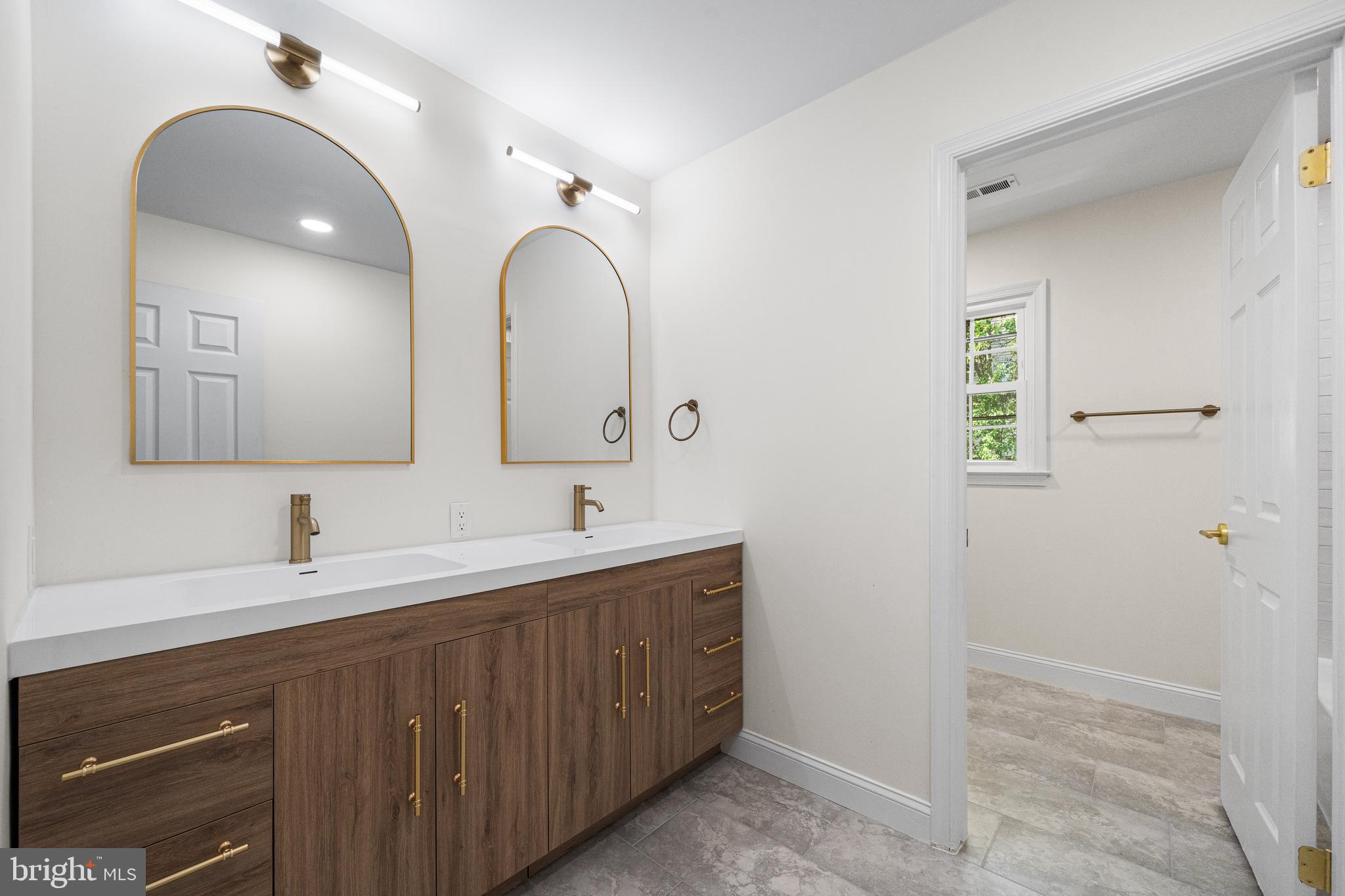 LITTLE ROCKY RUN - Residential