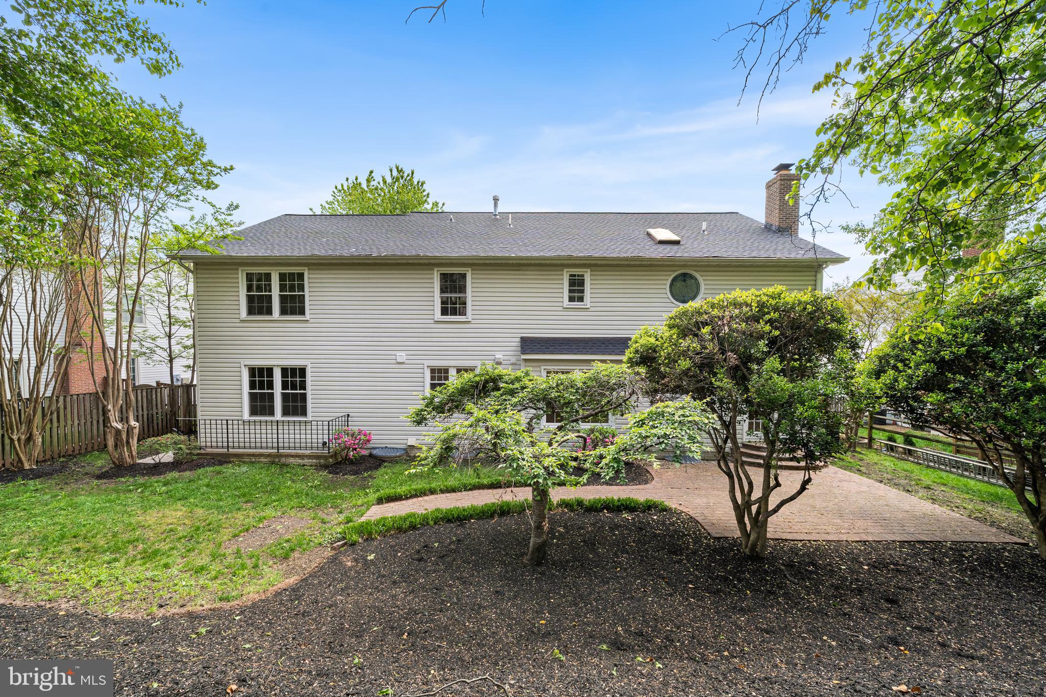 LITTLE ROCKY RUN - Residential