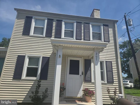 207 Washington Street, Fieldsboro, NJ 08505 - MLS#: NJBL2119630