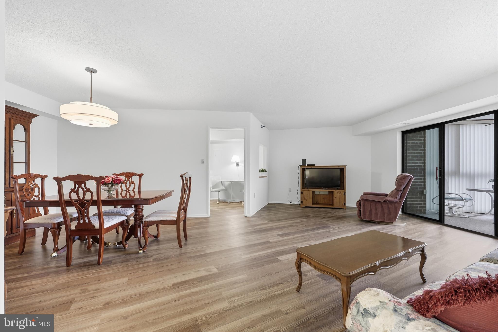 15115 INTERLACHEN 3-417