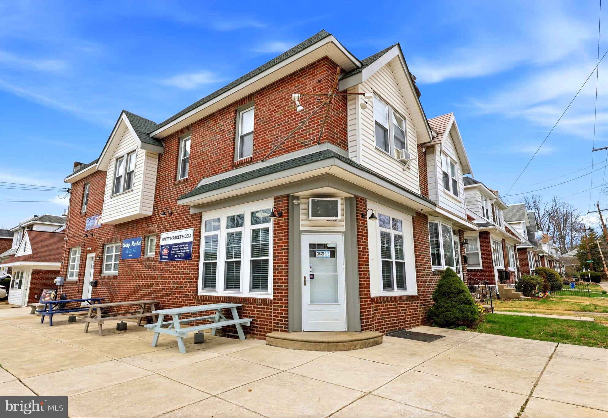 FOX CHASE - Residential