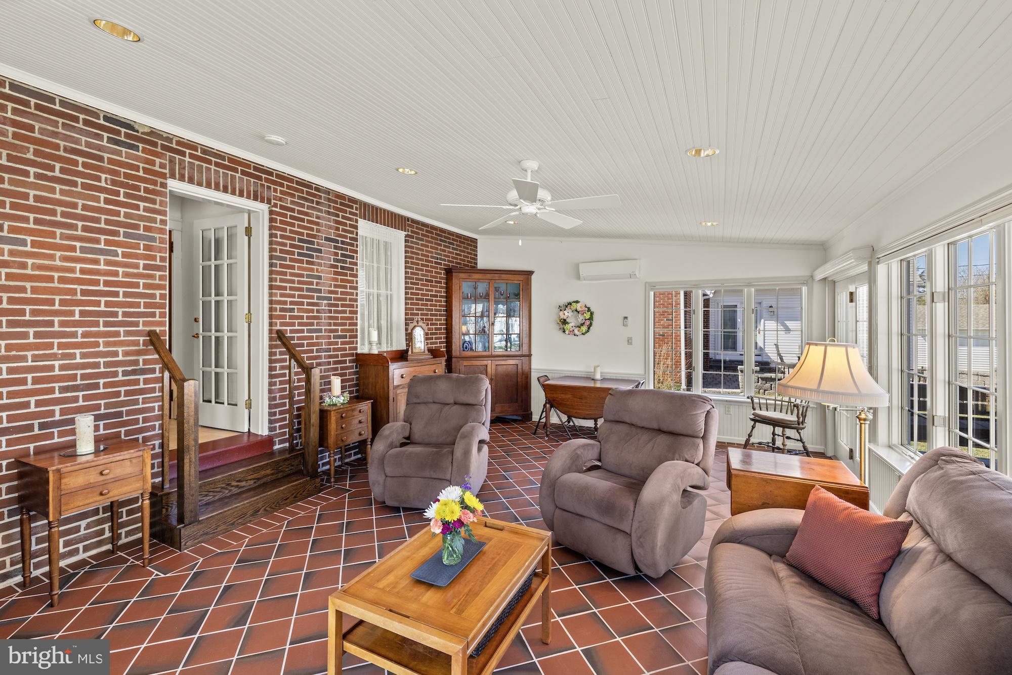 PARK HILLS - Residential