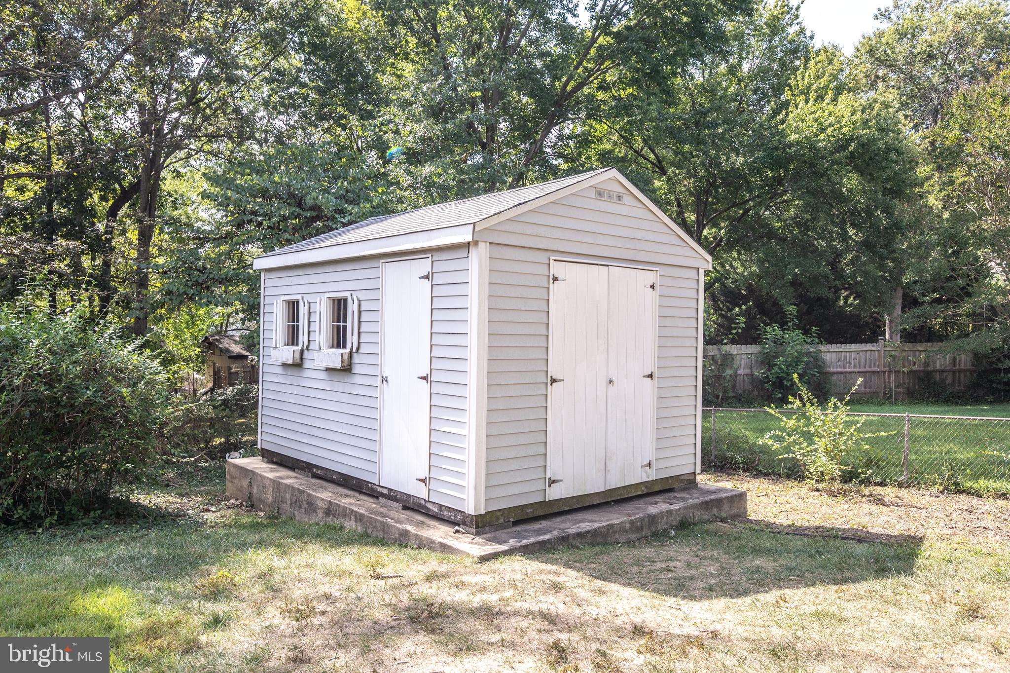 WEST SPRINGFIELD VILLAGE - Residential