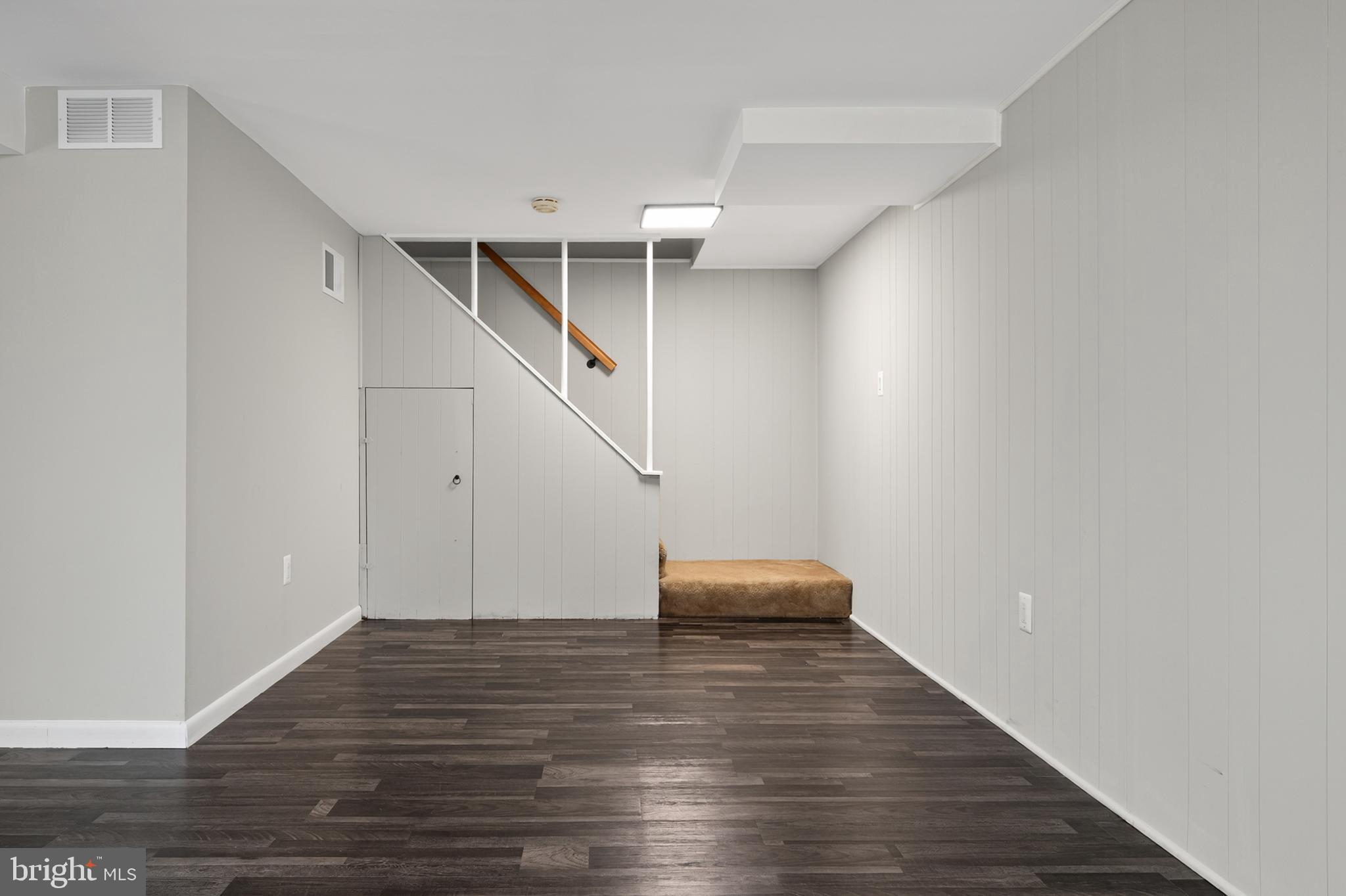 WEST SPRINGFIELD VILLAGE - Residential