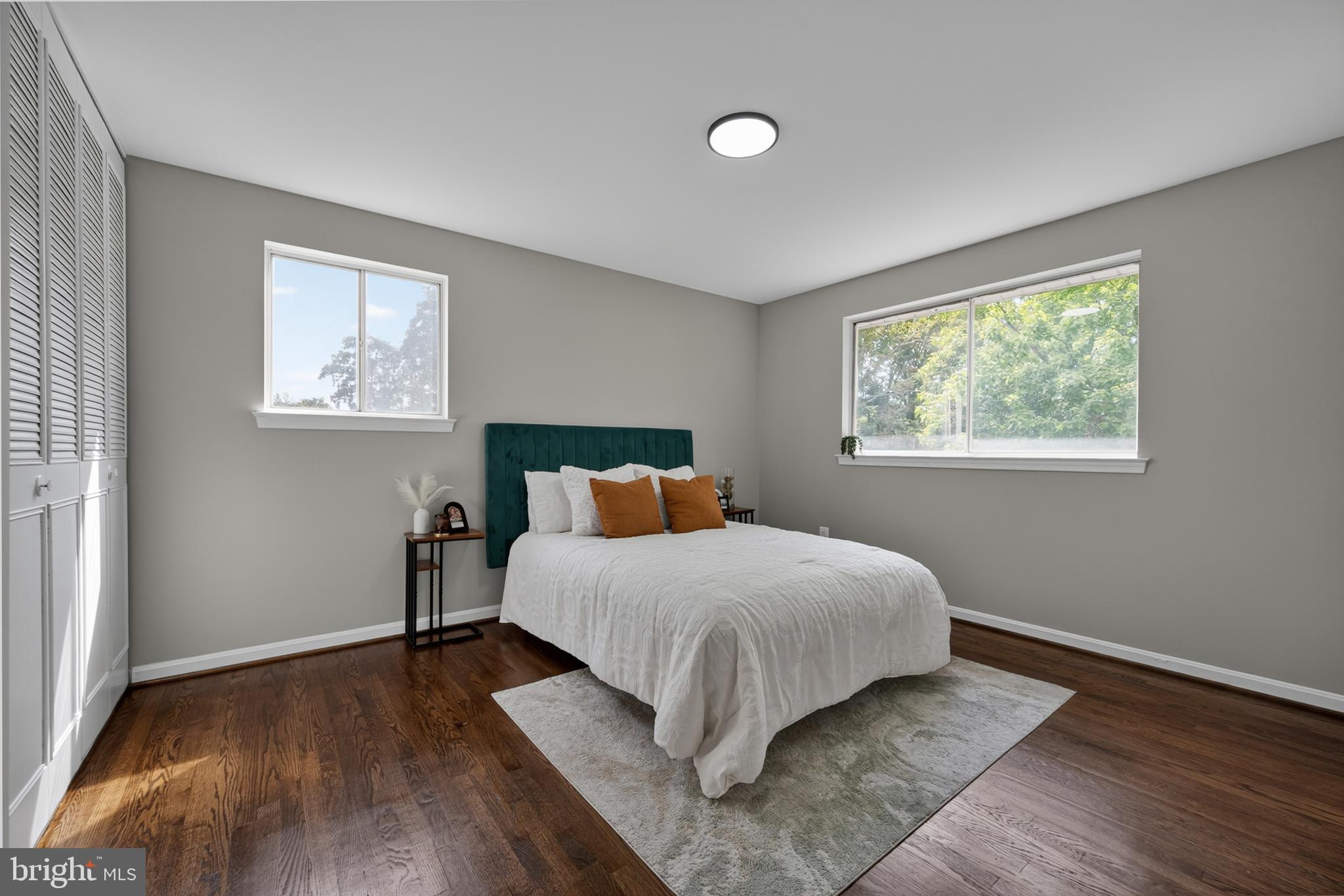 WEST SPRINGFIELD VILLAGE - Residential