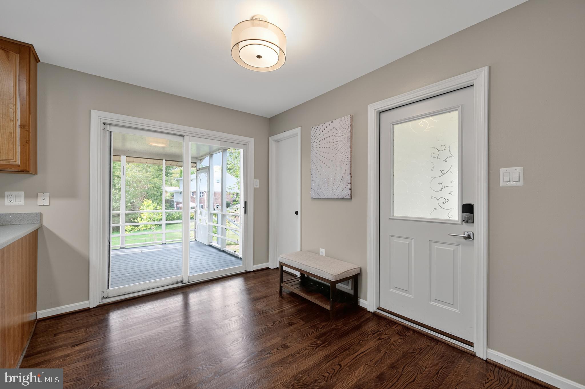 WEST SPRINGFIELD VILLAGE - Residential