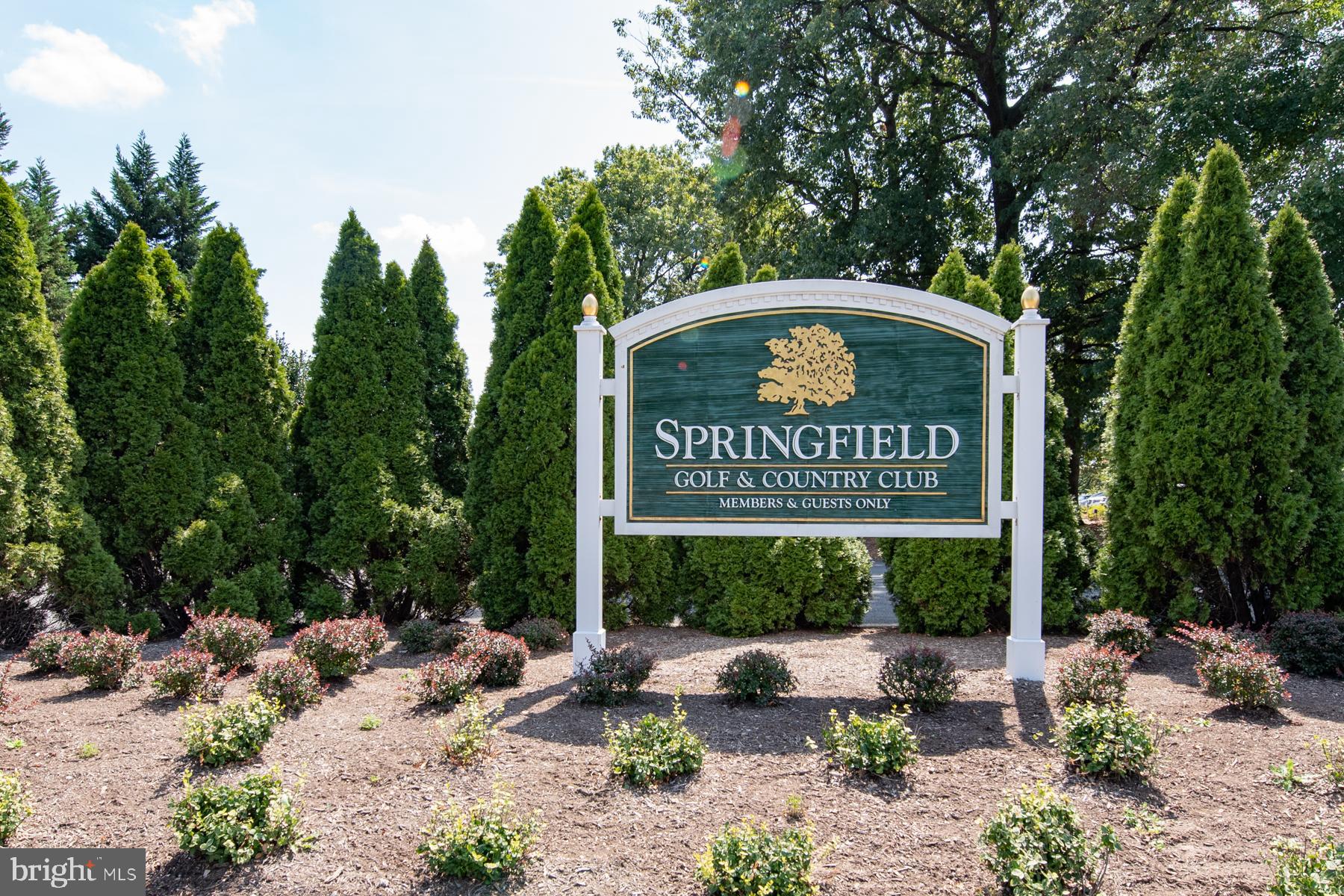 WEST SPRINGFIELD VILLAGE - Residential