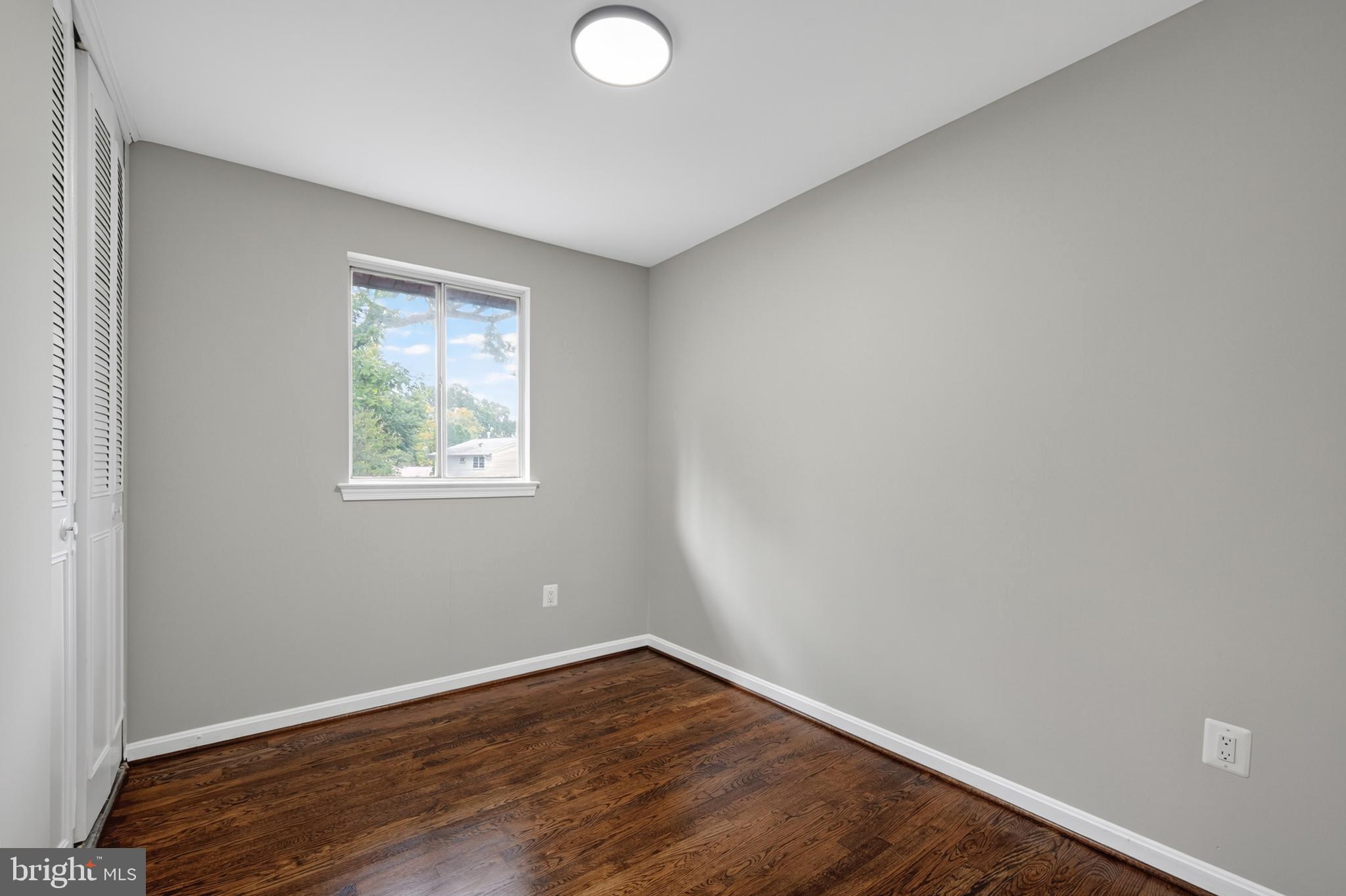 WEST SPRINGFIELD VILLAGE - Residential