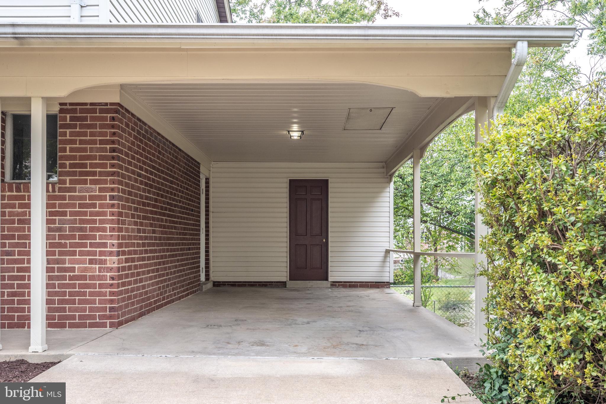 WEST SPRINGFIELD VILLAGE - Residential