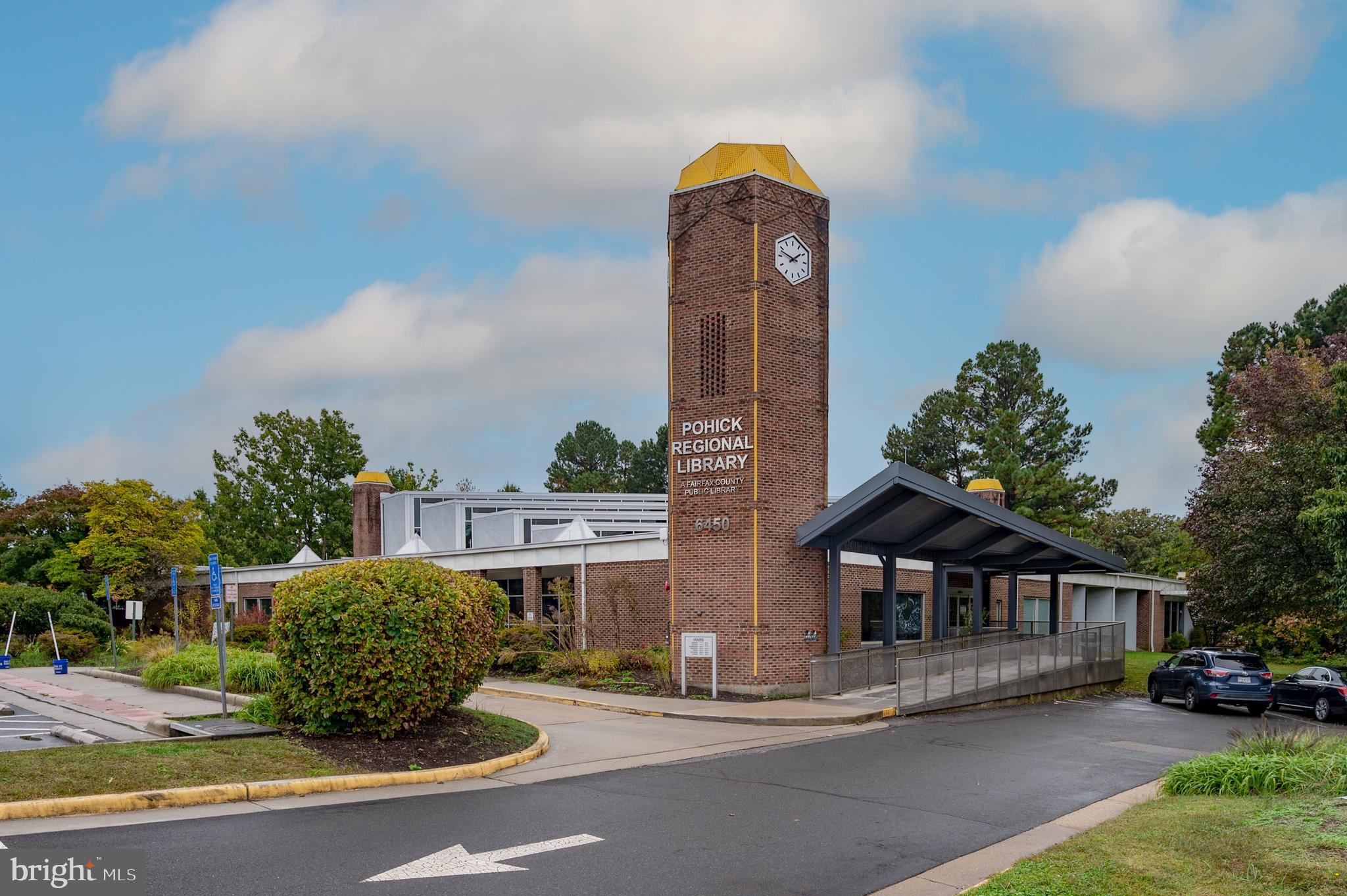 WEST SPRINGFIELD VILLAGE - Residential