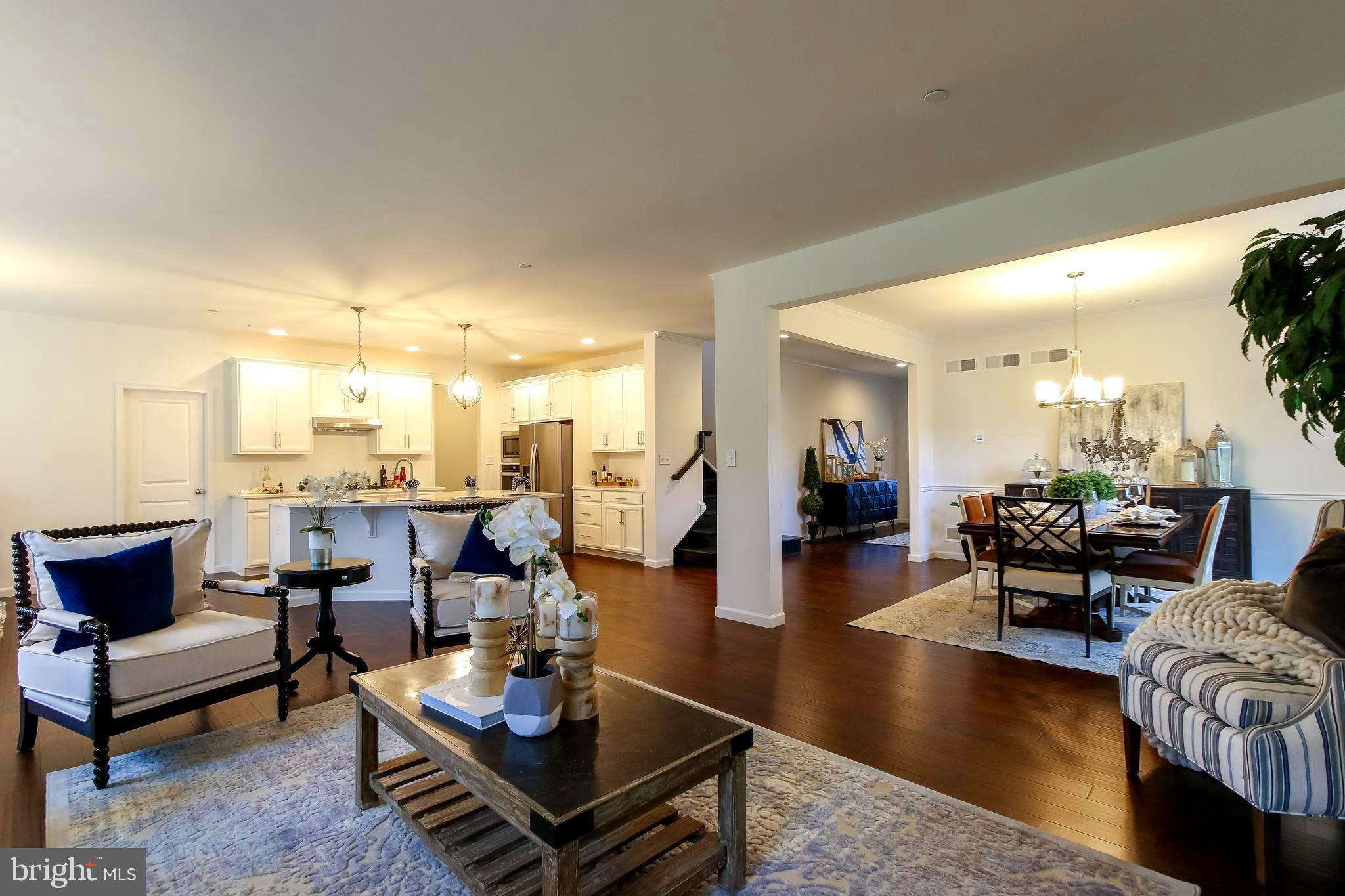 MCKENZIE MEADOWS - Residential