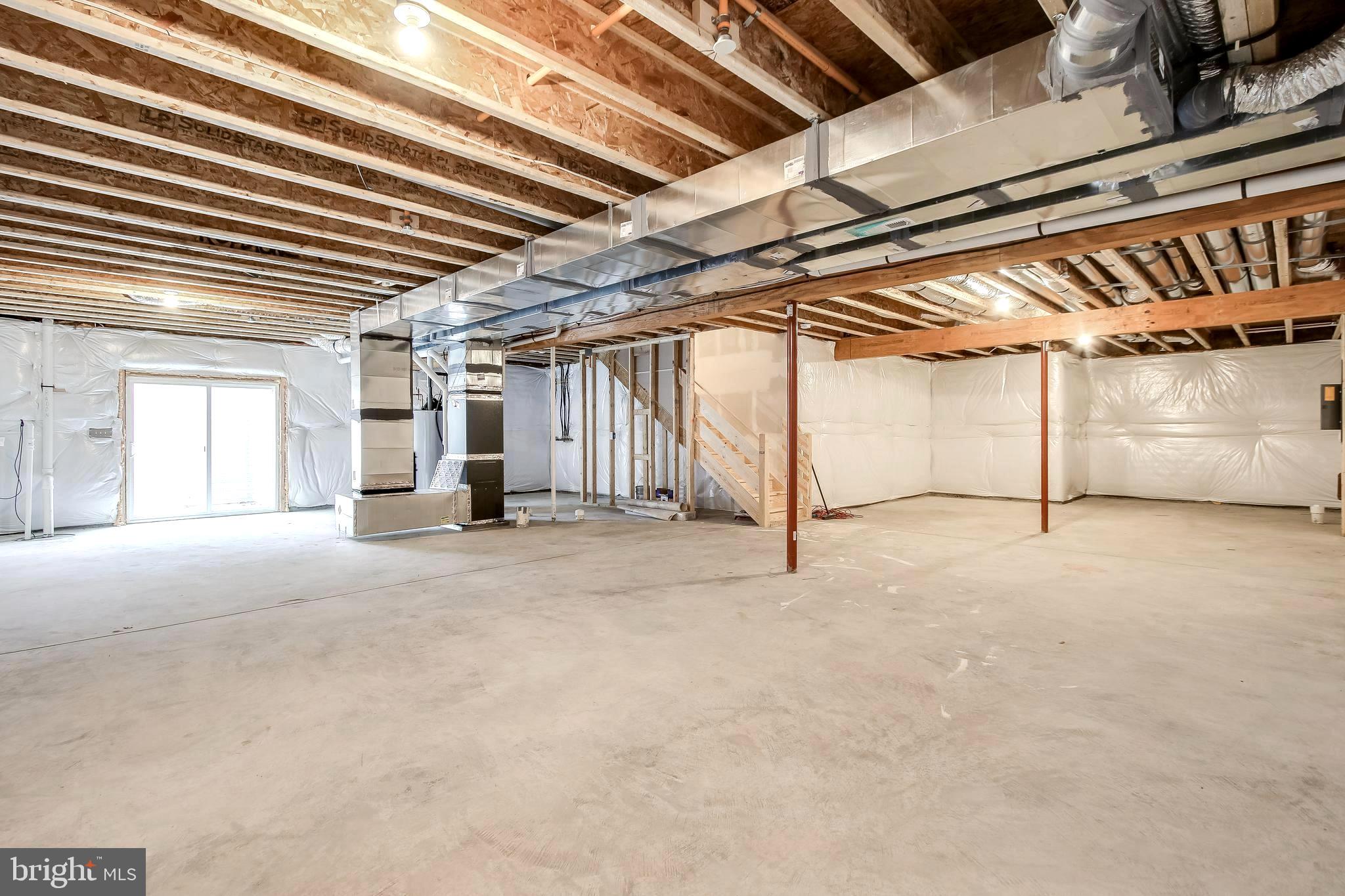 MCKENZIE MEADOWS - Residential