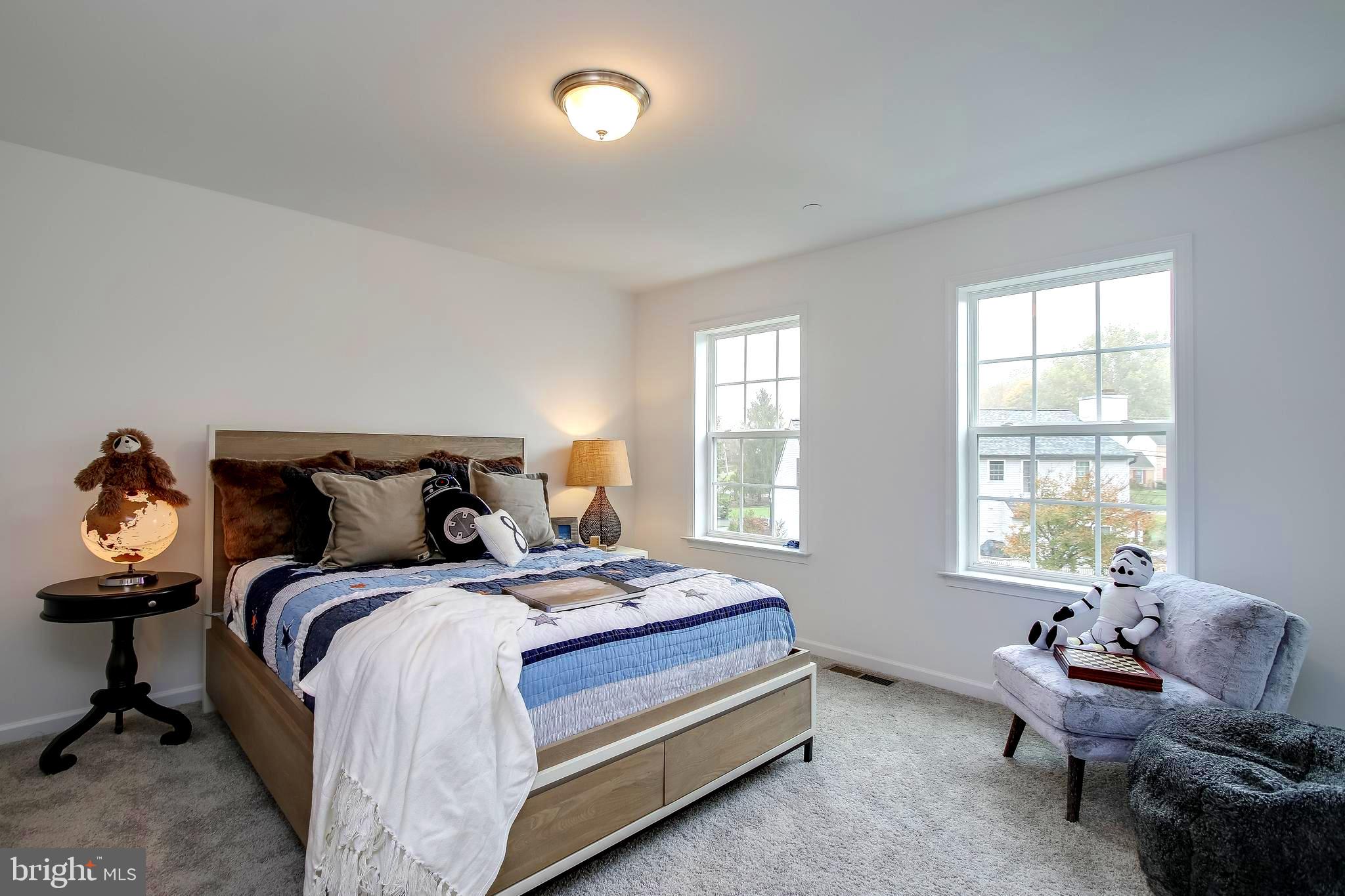 MCKENZIE MEADOWS - Residential