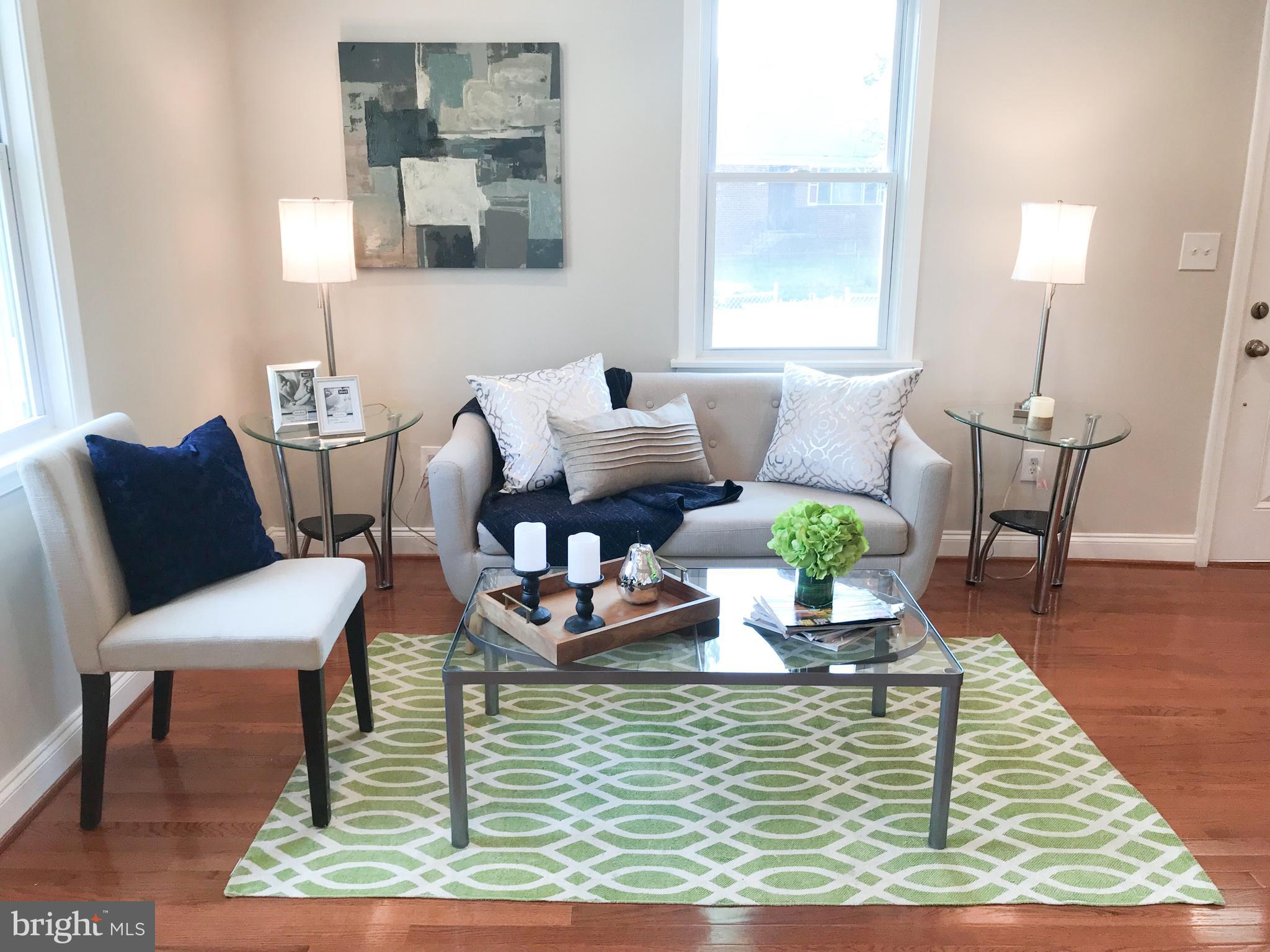 SANSBURY PARK - Residential