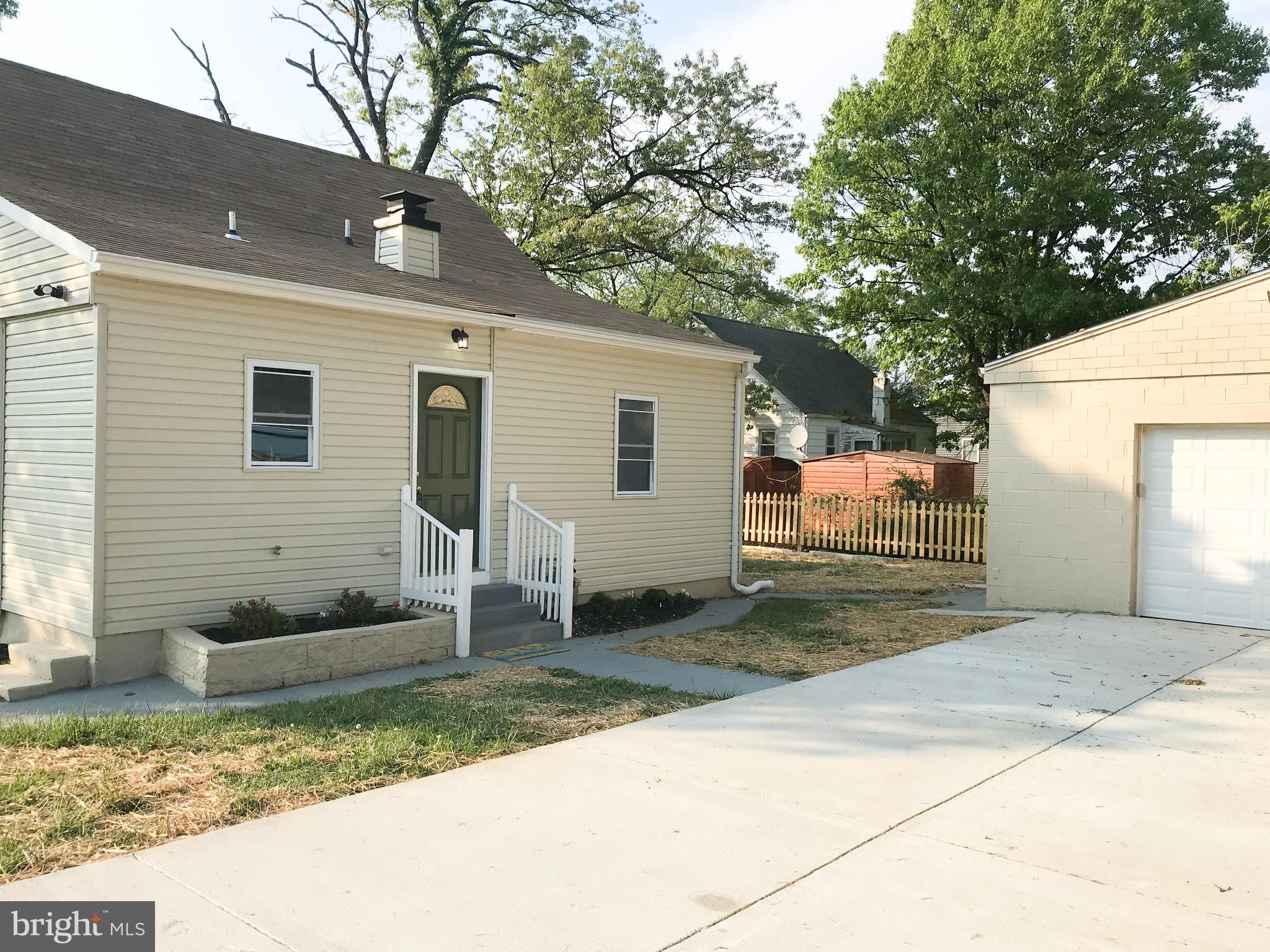 SANSBURY PARK - Residential