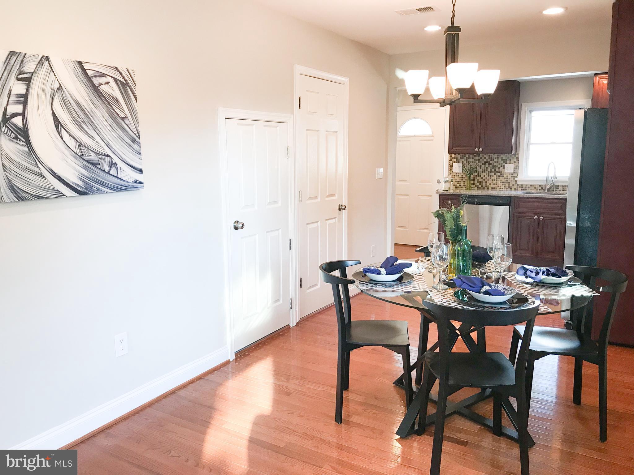 SANSBURY PARK - Residential