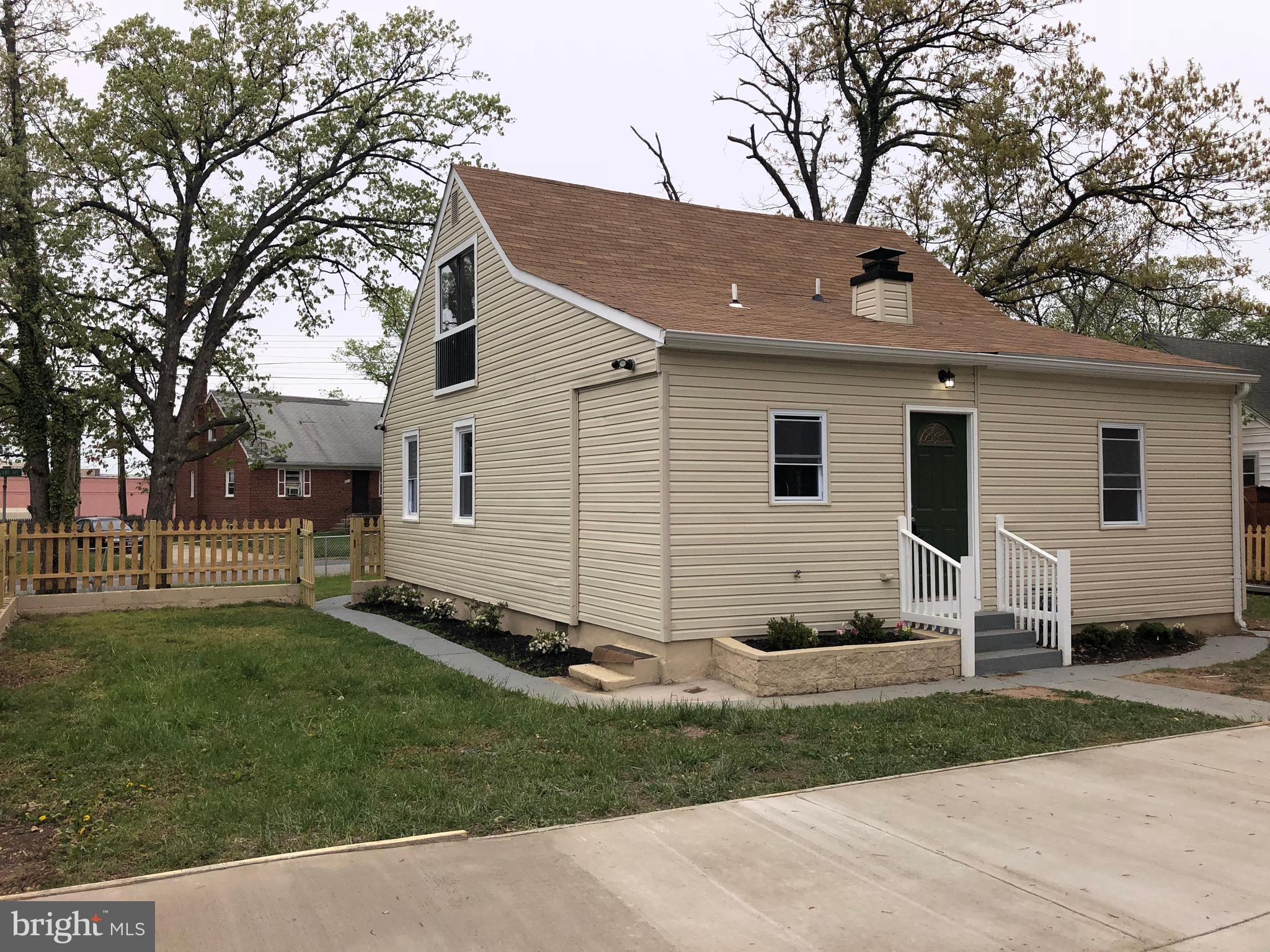 SANSBURY PARK - Residential