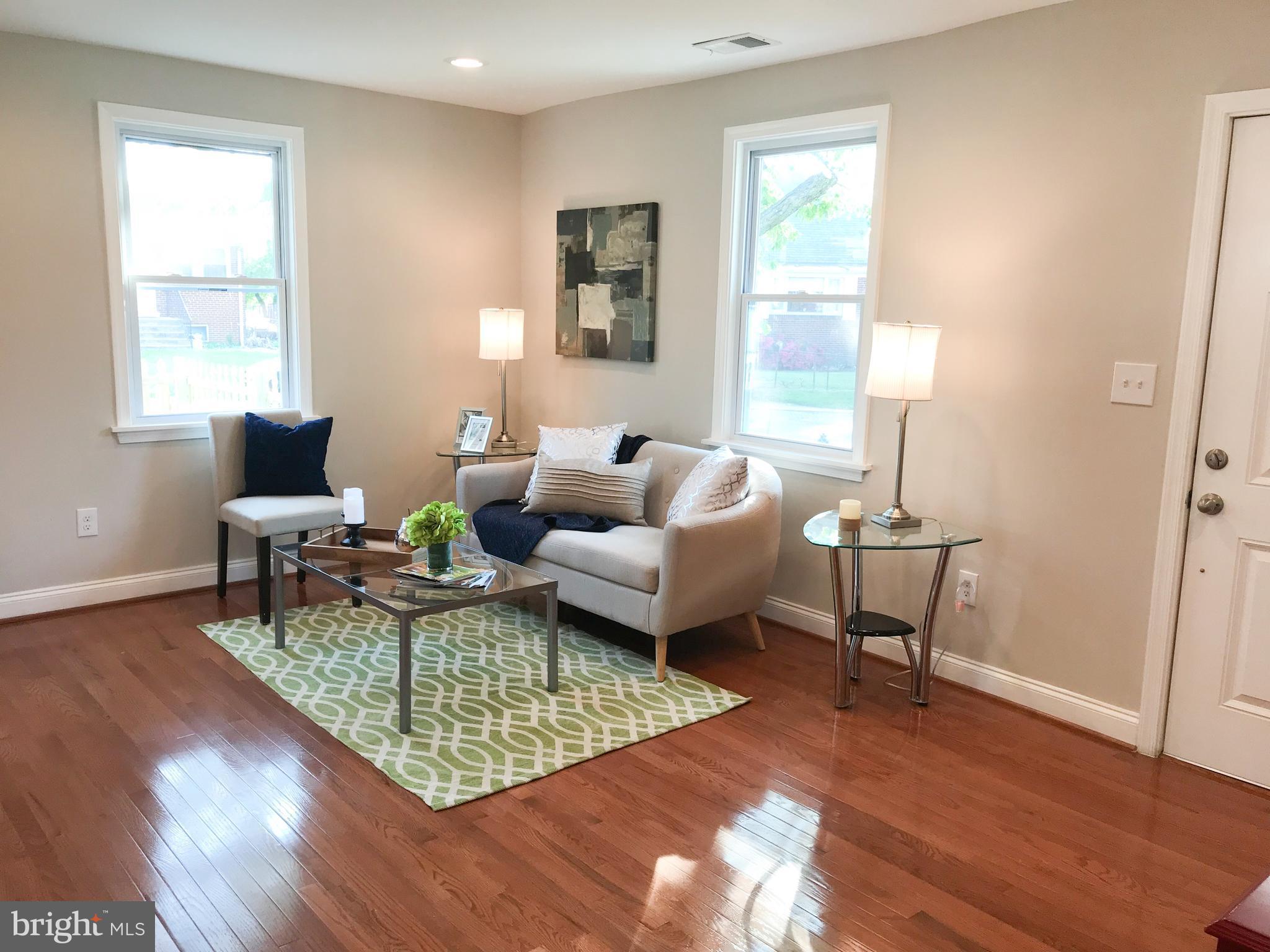 SANSBURY PARK - Residential