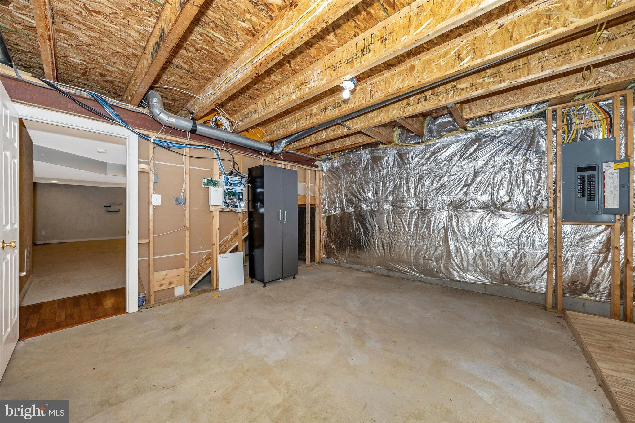 WASHINGTON TRAIL - Residential