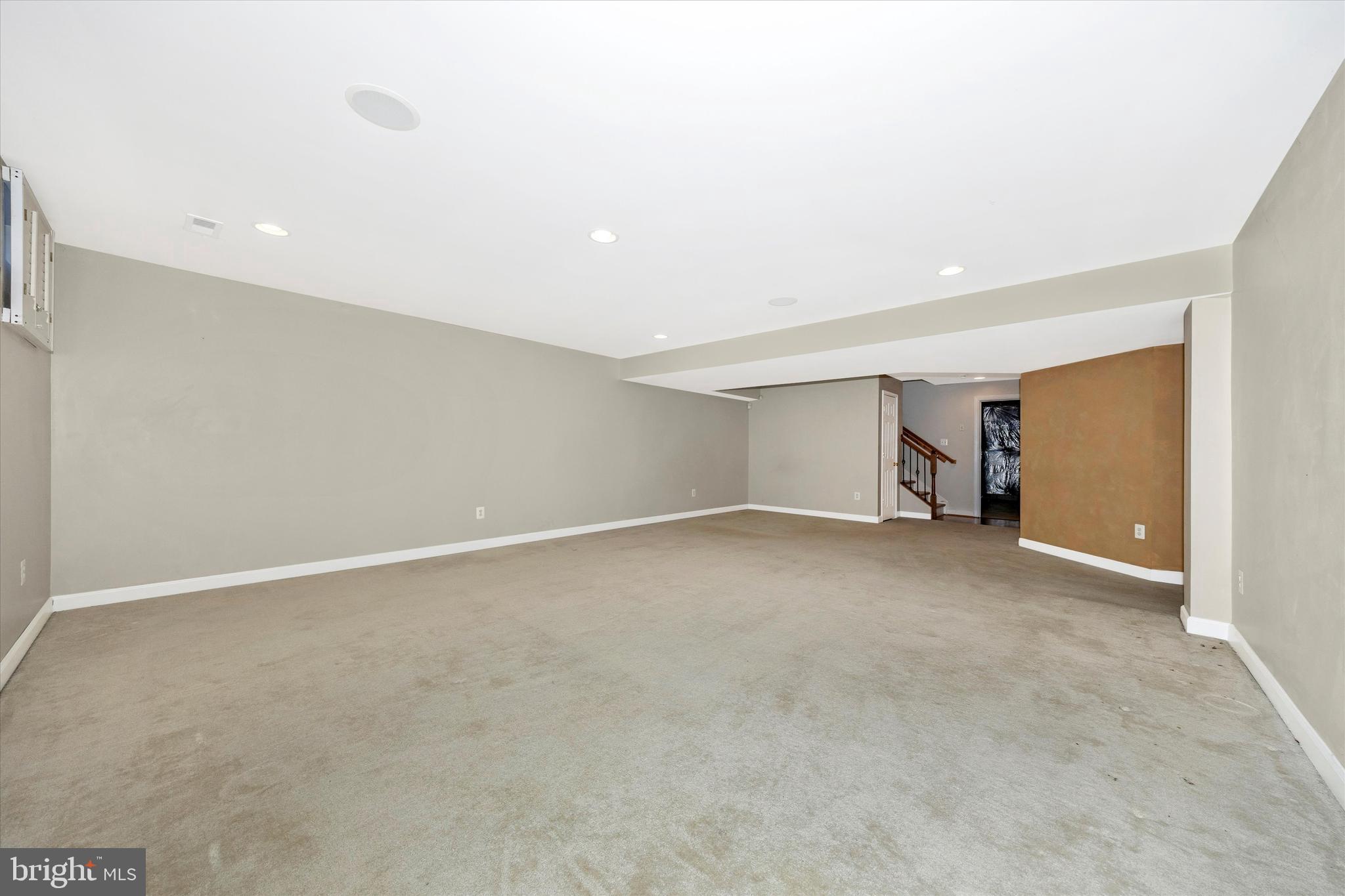 WASHINGTON TRAIL - Residential