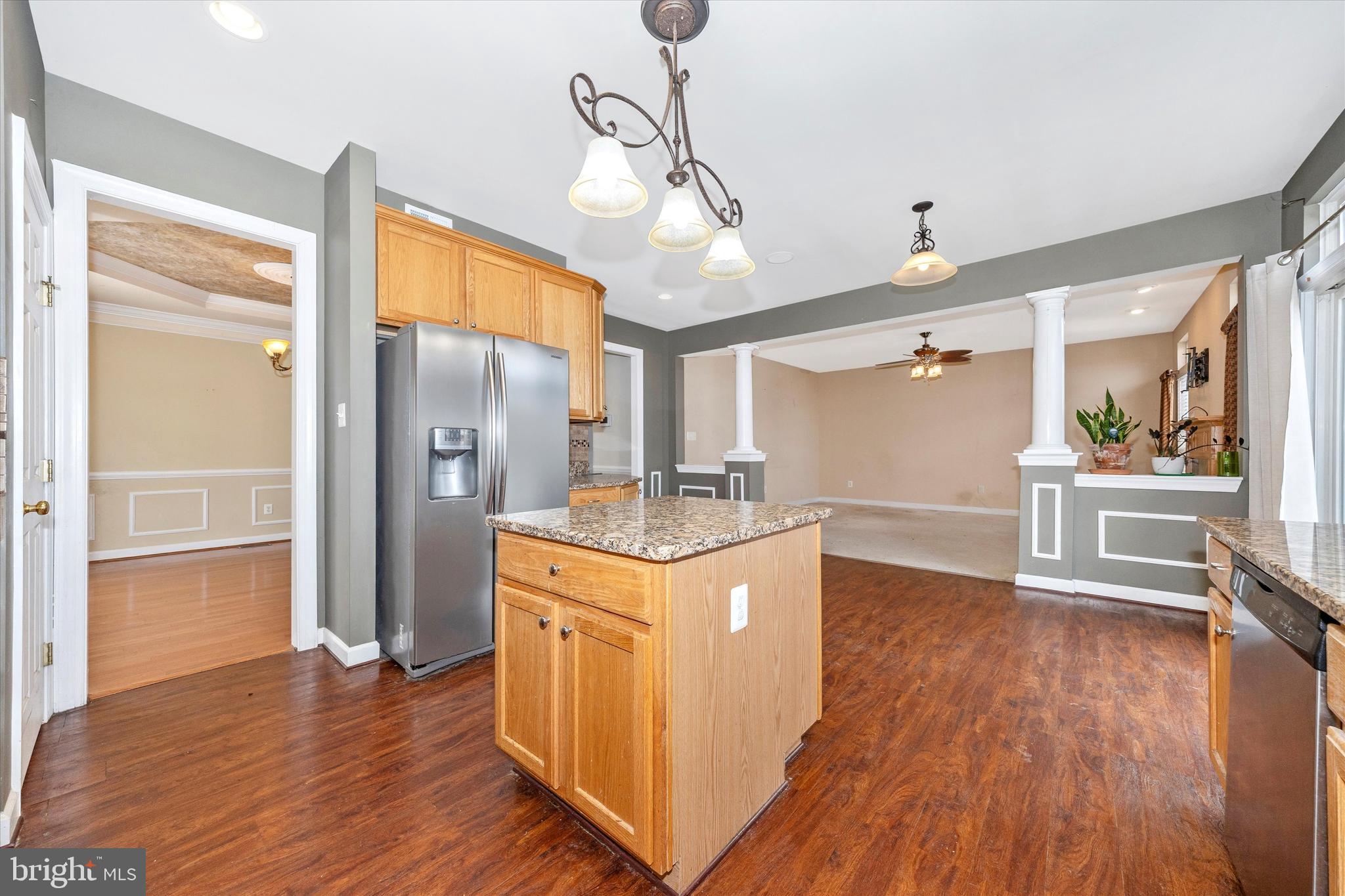 WASHINGTON TRAIL - Residential