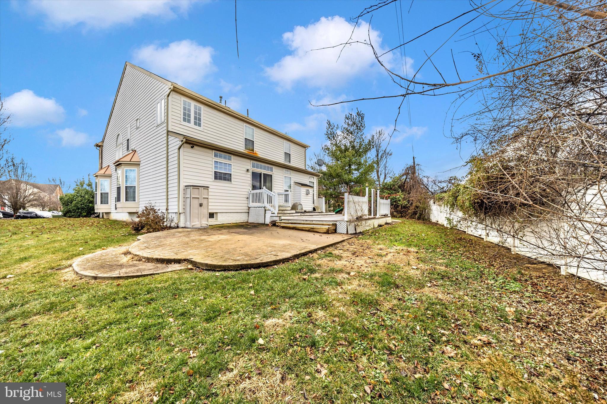 WASHINGTON TRAIL - Residential