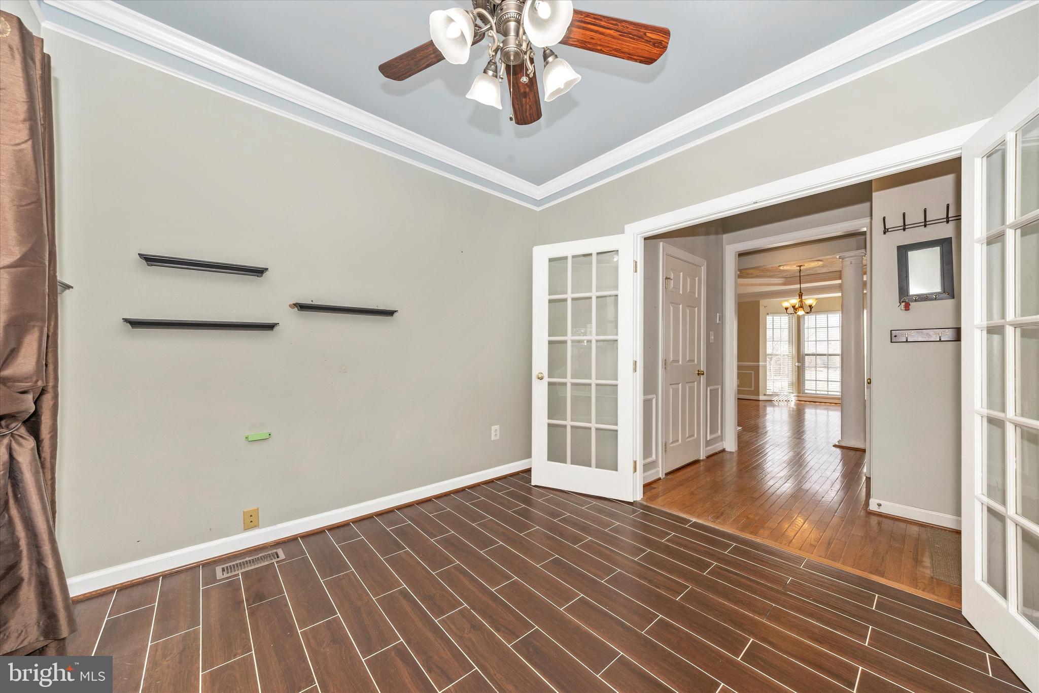 WASHINGTON TRAIL - Residential