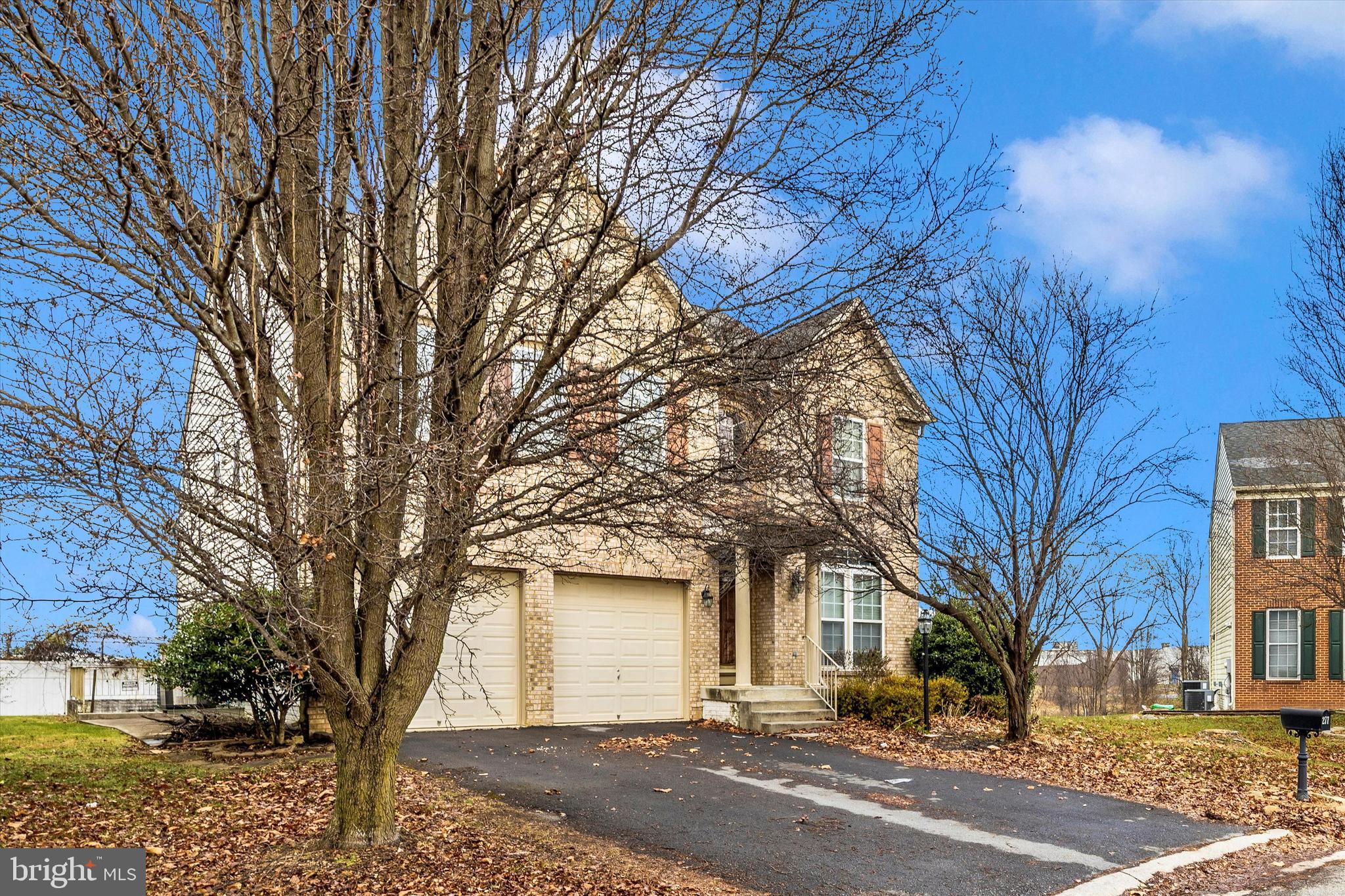 WASHINGTON TRAIL - Residential