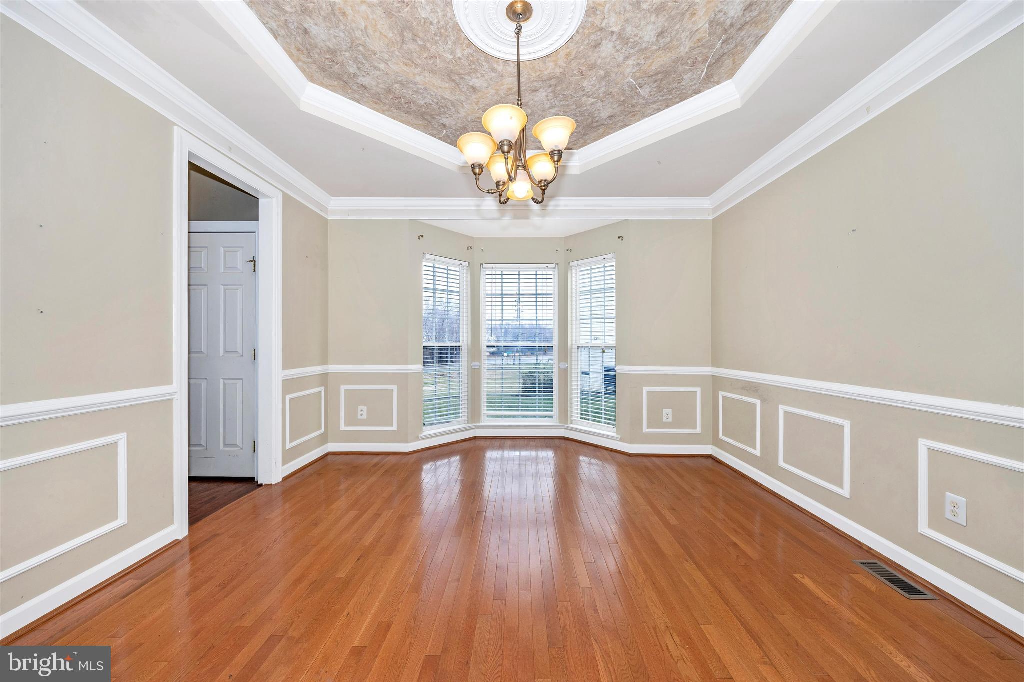 WASHINGTON TRAIL - Residential