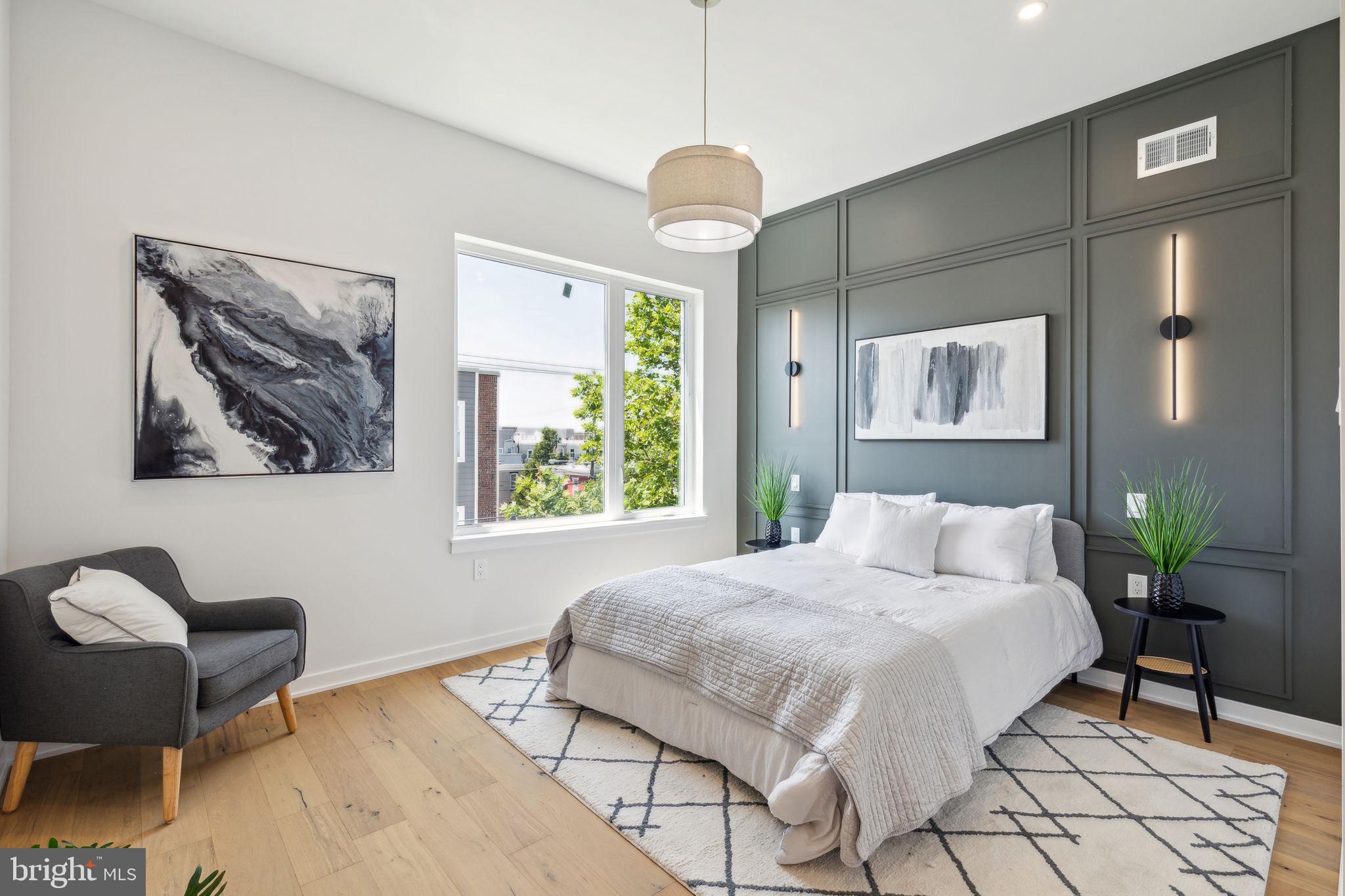 GRADUATE HOSPITAL - Residential