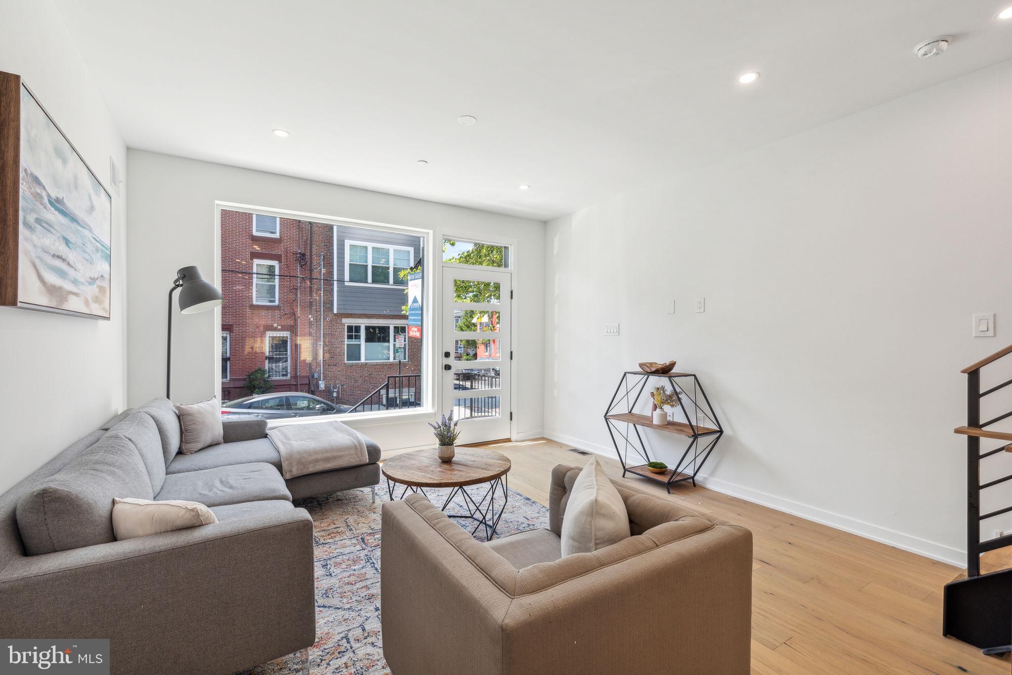 GRADUATE HOSPITAL - Residential