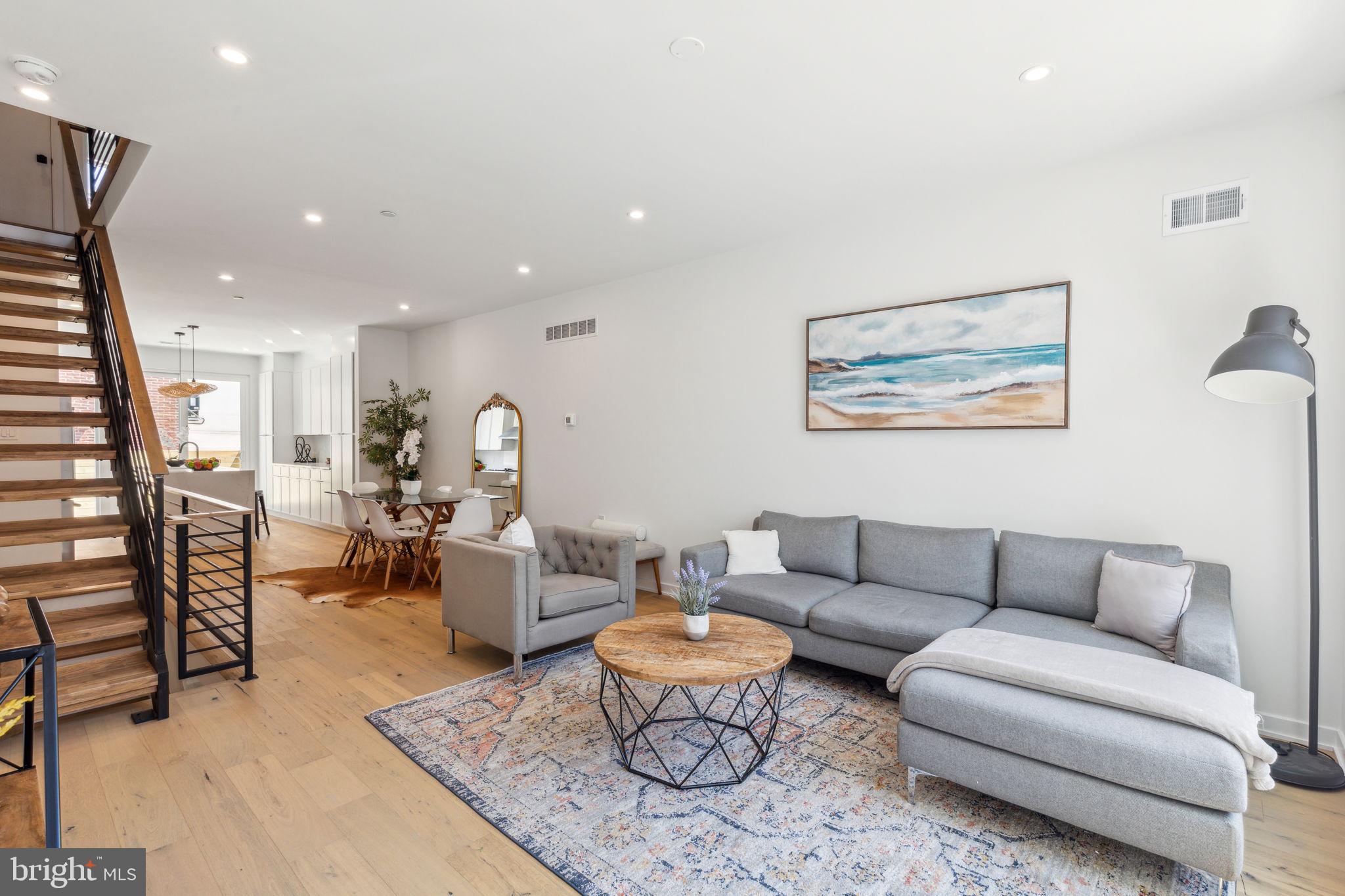 GRADUATE HOSPITAL - Residential