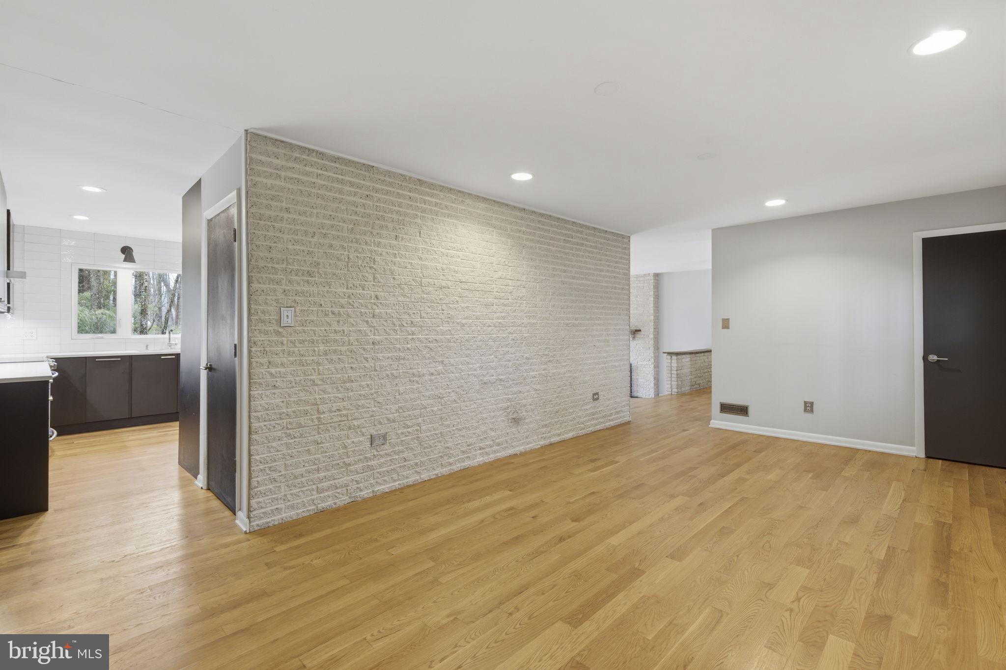 CLEAR ACRES - Residential