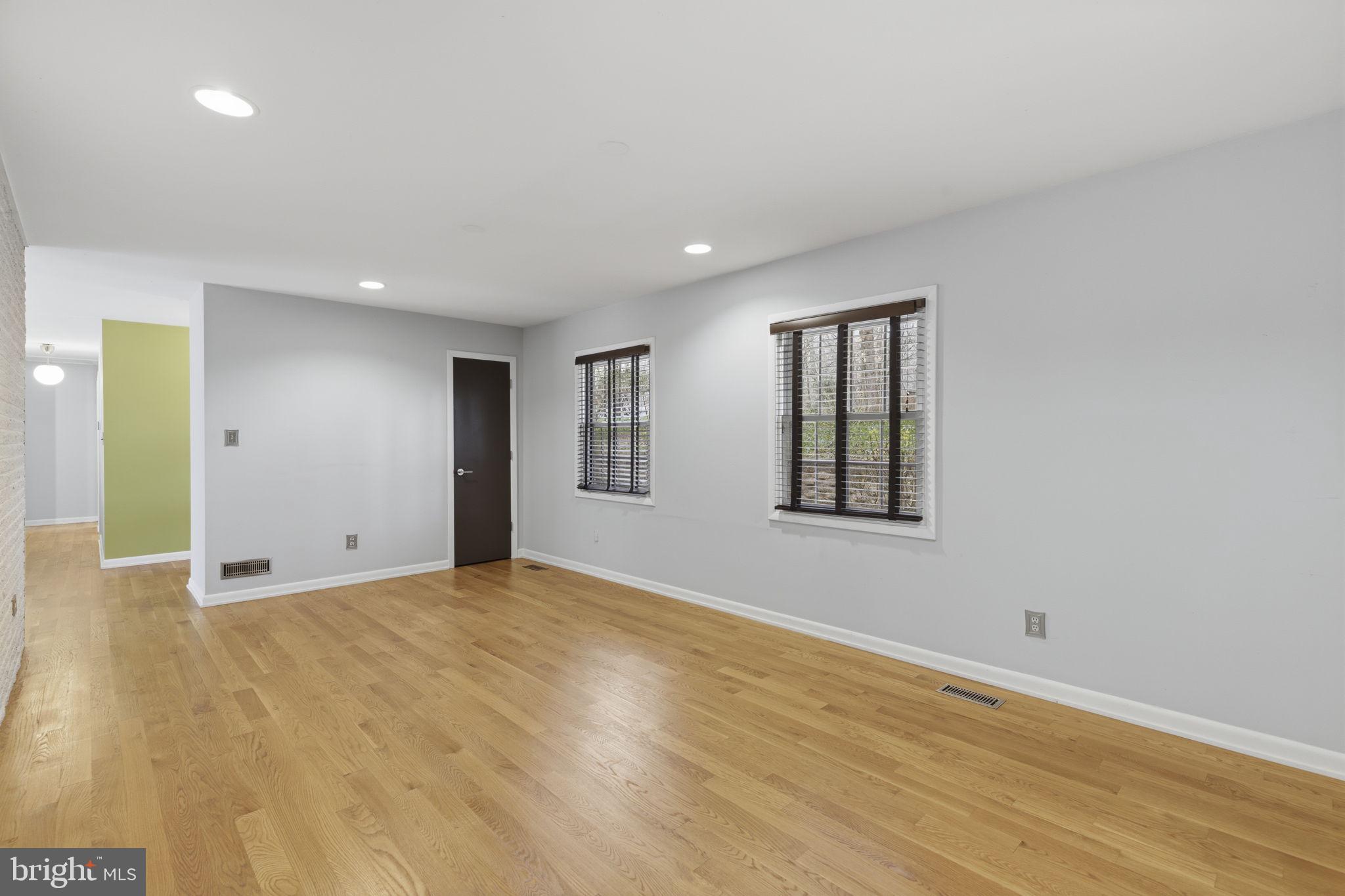 CLEAR ACRES - Residential