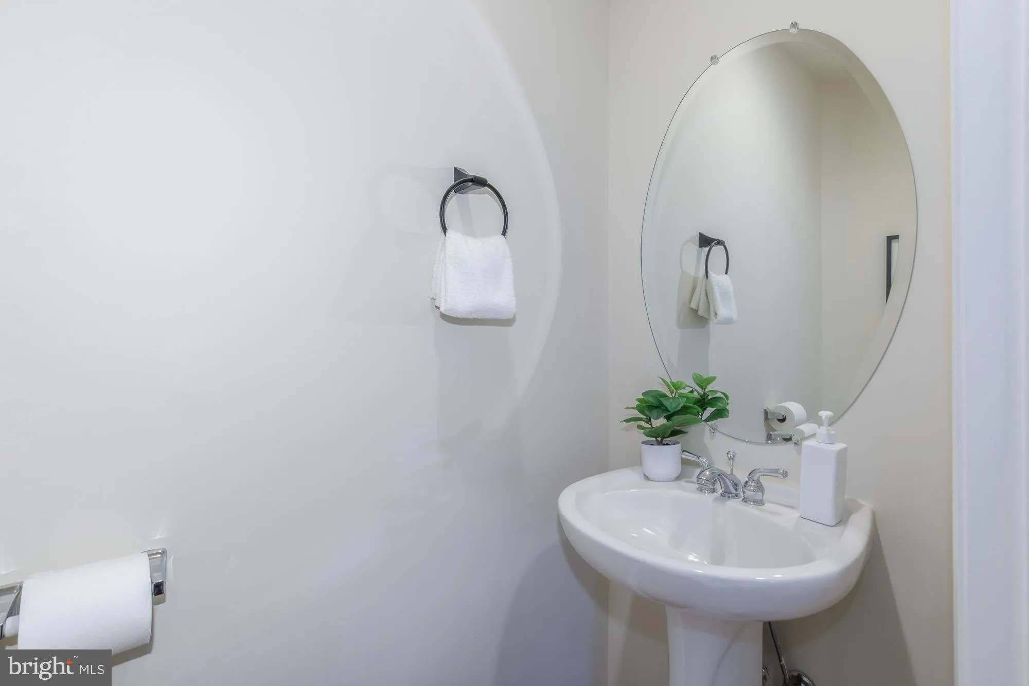 Additional image 45 of 815 G Street SW, Washington, DC 20024