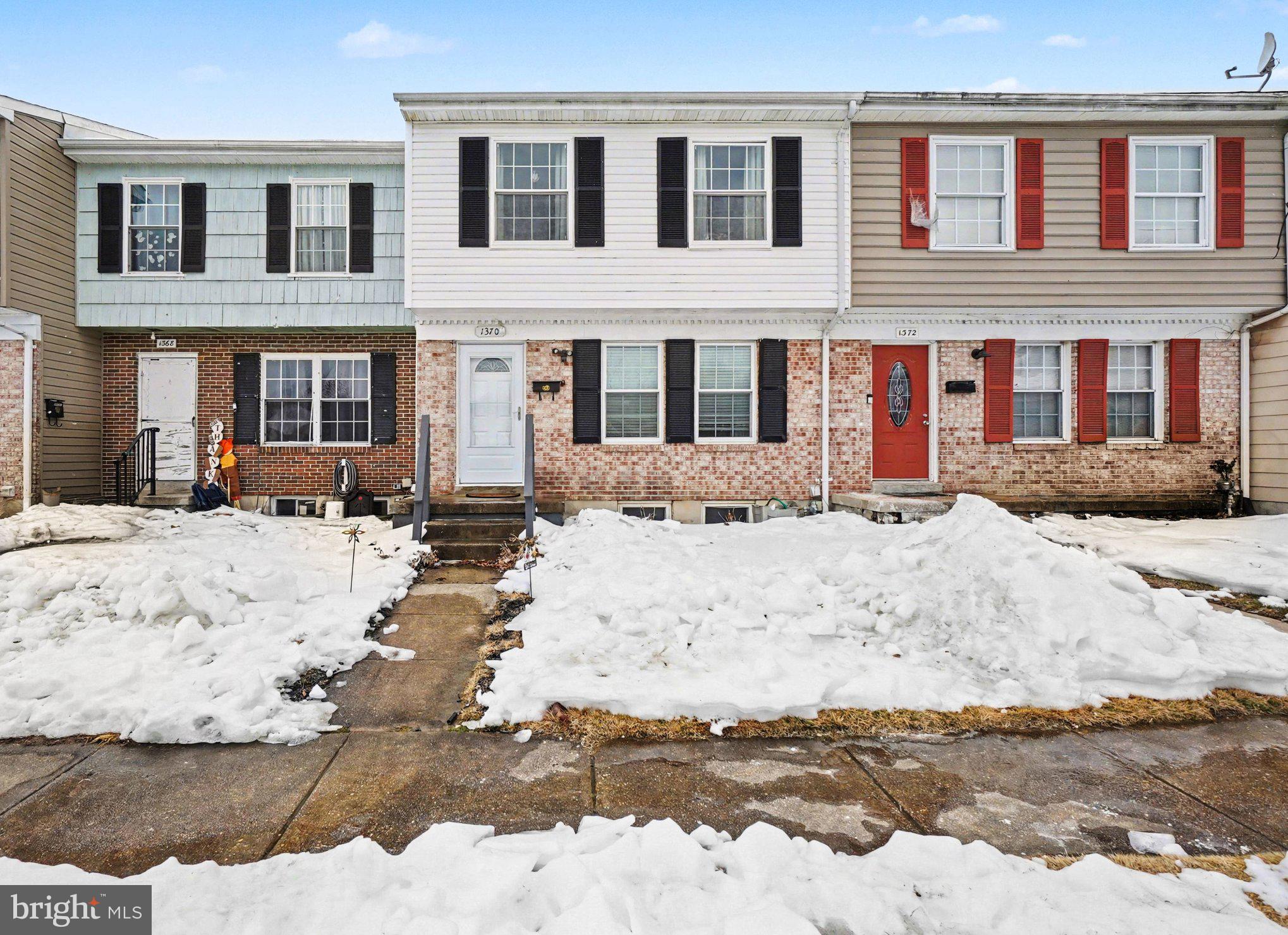 1370 HARFORD SQUARE DRIVE