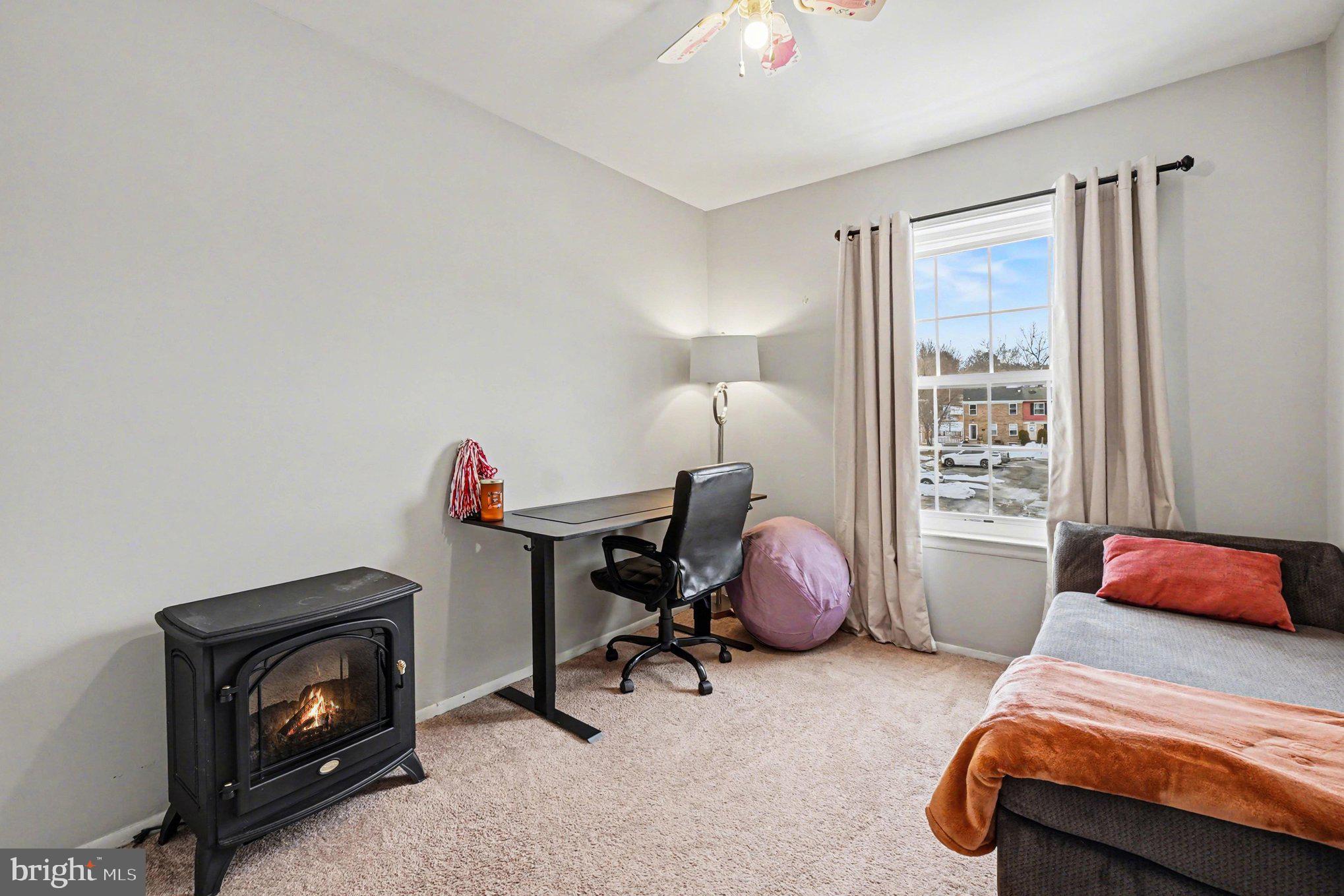 HARFORD SQUARE - Residential