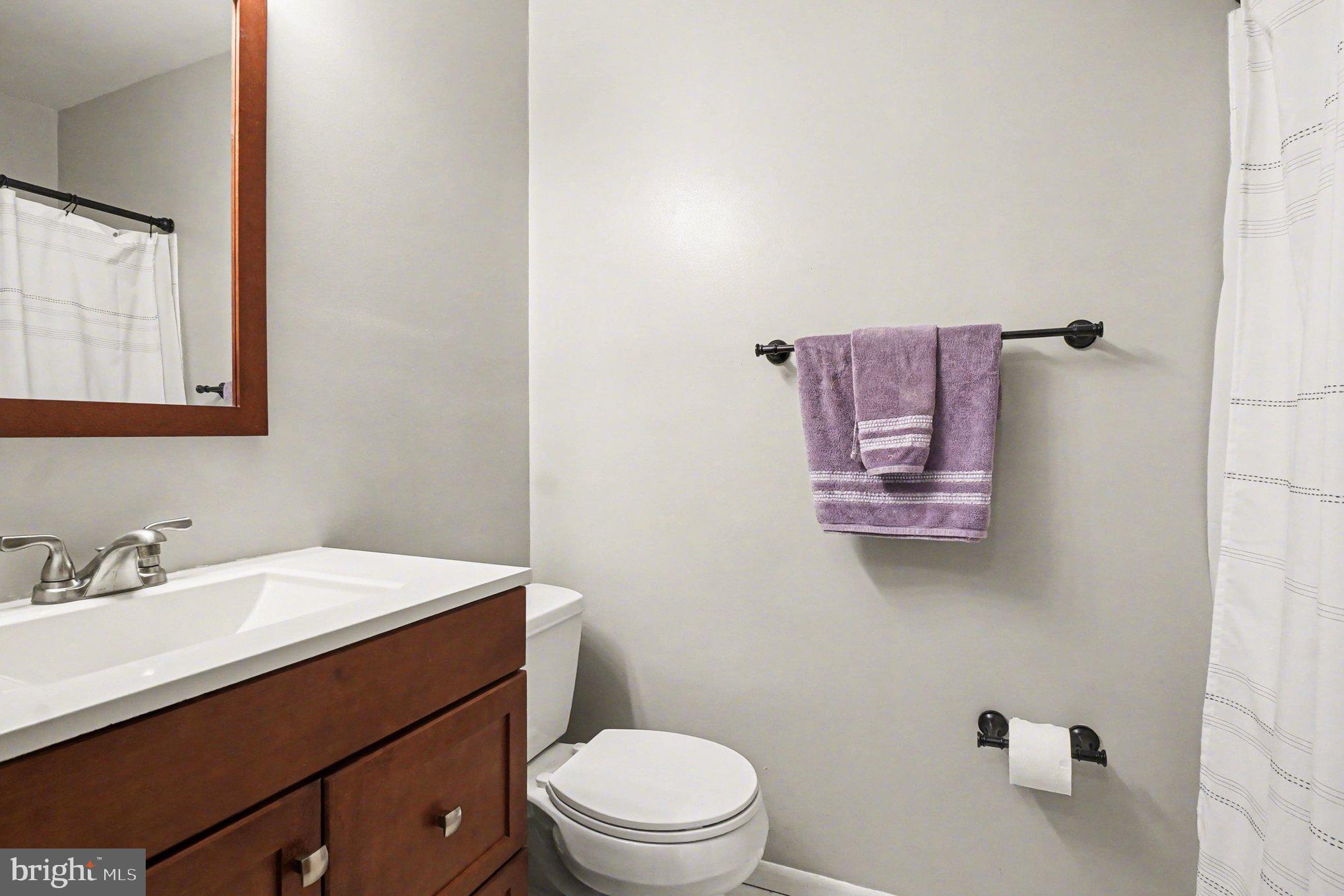 HARFORD SQUARE - Residential