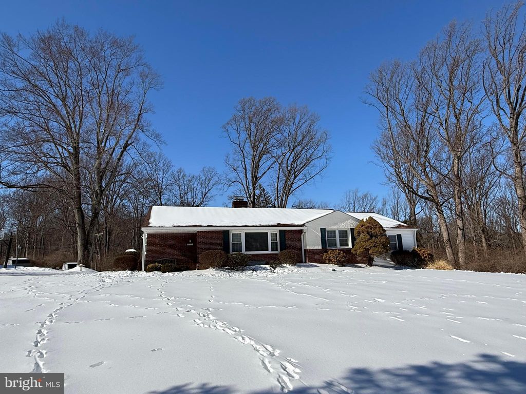 Photo of 200 E Hilltop Road, WEST CHESTER, PA 19382 (MLS # PACT2118518)